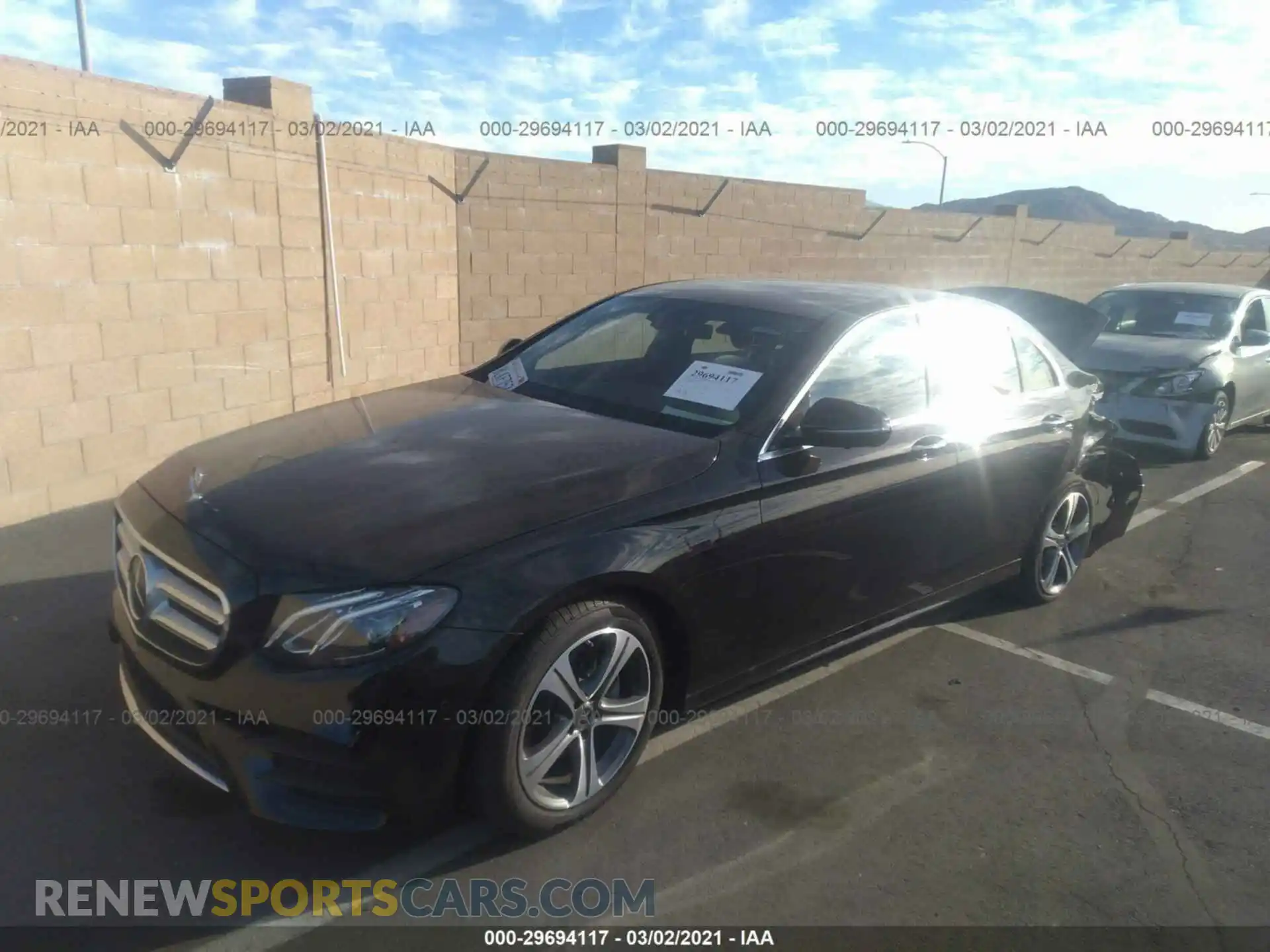 2 Photograph of a damaged car WDDZF4JB2KA671394 MERCEDES-BENZ E-CLASS 2019
