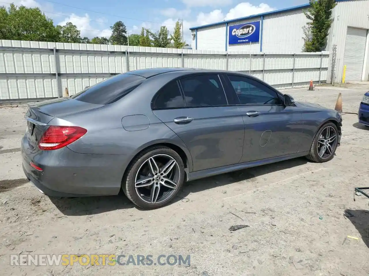 3 Photograph of a damaged car WDDZF4JB3KA520824 MERCEDES-BENZ E-CLASS 2019