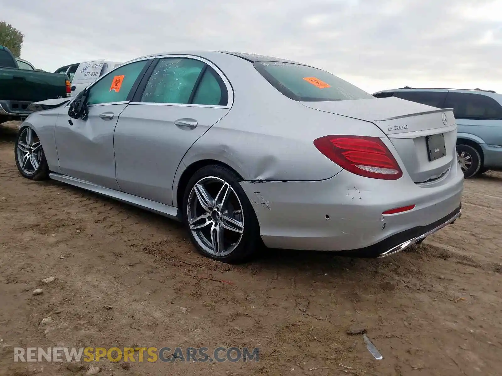 3 Photograph of a damaged car WDDZF4JB3KA583857 MERCEDES-BENZ E CLASS 2019