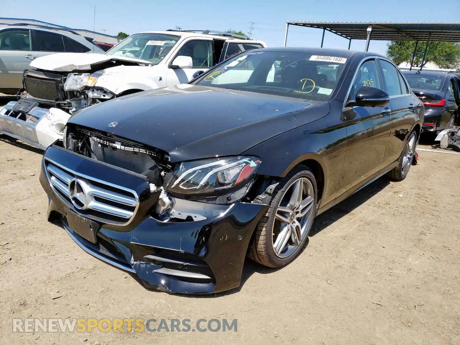 2 Photograph of a damaged car WDDZF4JB3KA606912 MERCEDES-BENZ E CLASS 2019