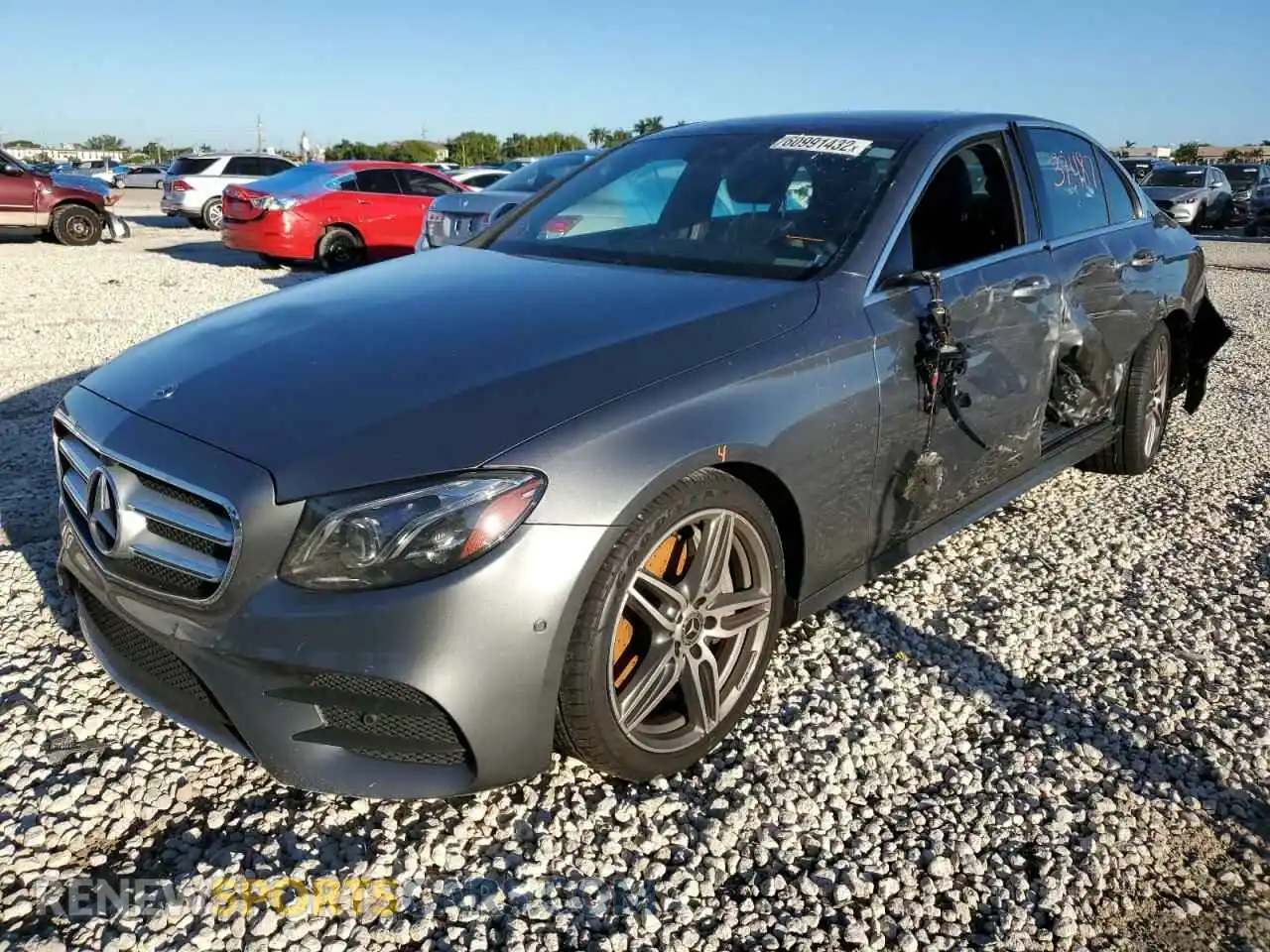 2 Photograph of a damaged car WDDZF4JB3KA666723 MERCEDES-BENZ E-CLASS 2019