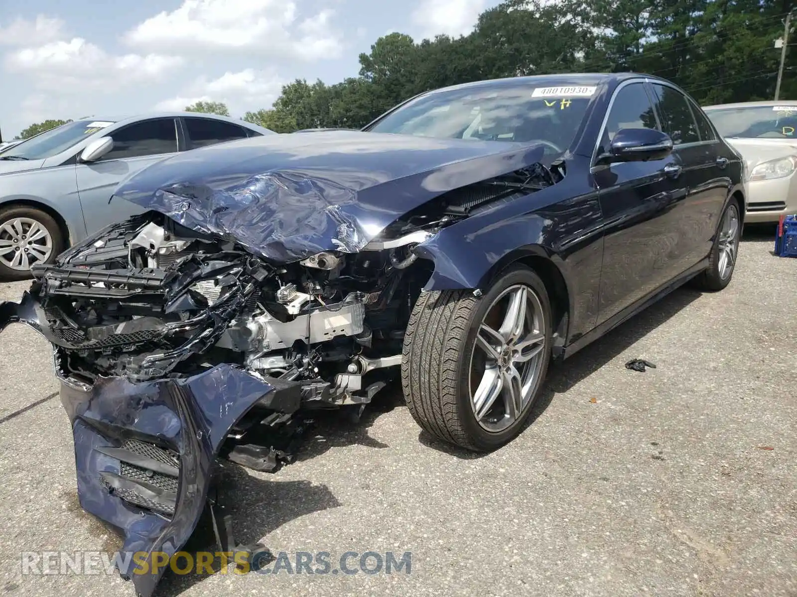 2 Photograph of a damaged car WDDZF4JB4KA500128 MERCEDES-BENZ E CLASS 2019