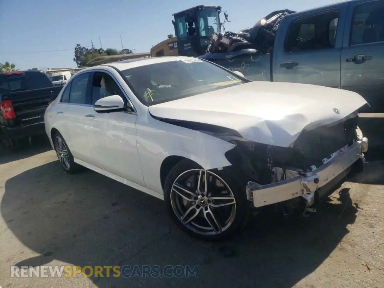 1 Photograph of a damaged car WDDZF4JB4KA561429 MERCEDES-BENZ E-CLASS 2019
