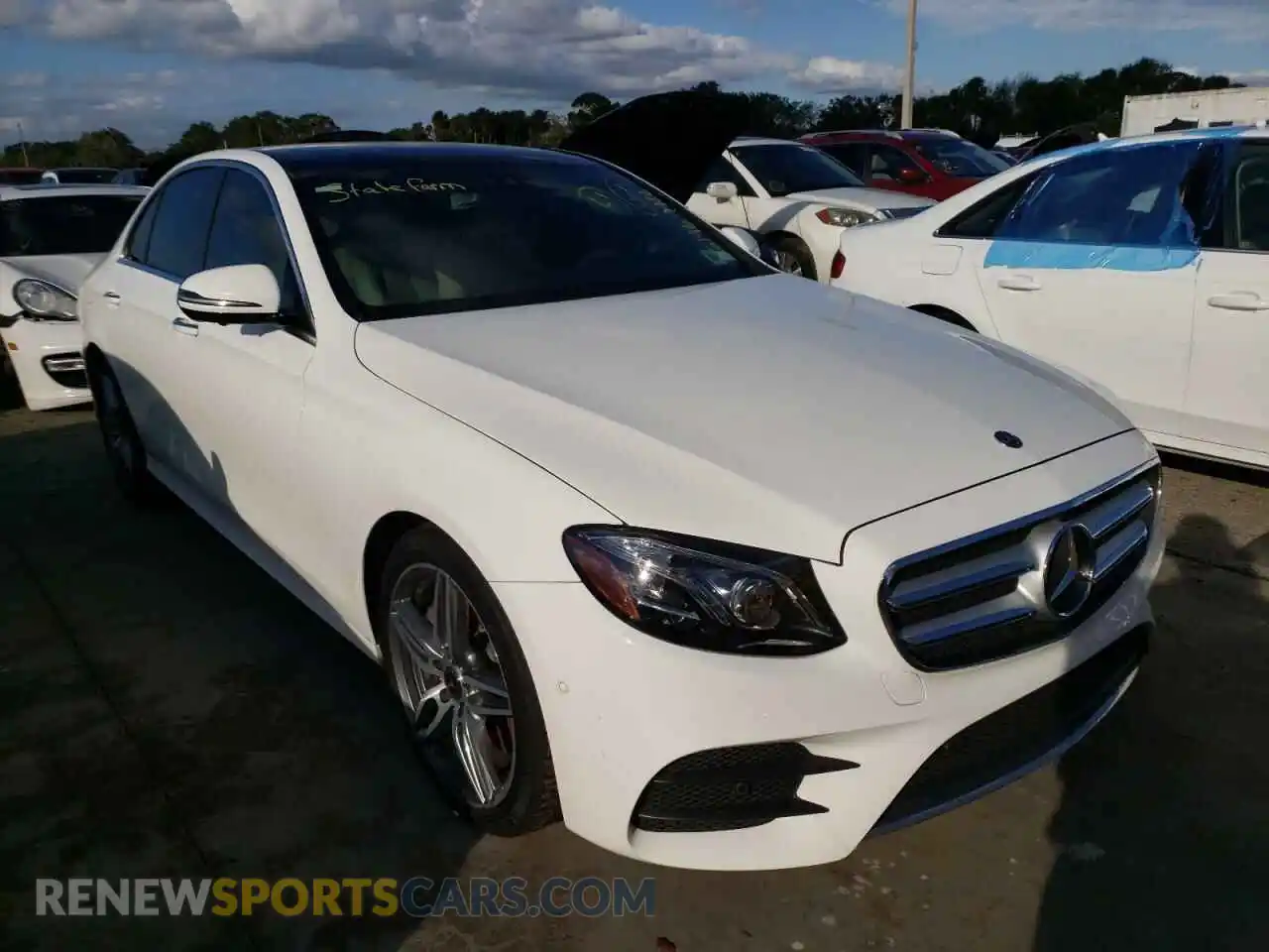 1 Photograph of a damaged car WDDZF4JB4KA585925 MERCEDES-BENZ E-CLASS 2019