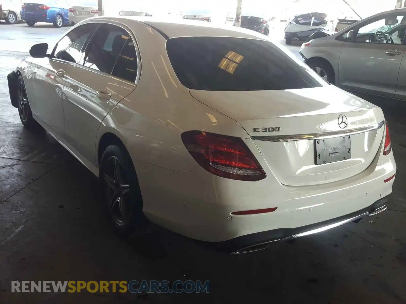 3 Photograph of a damaged car WDDZF4JB4KA614243 MERCEDES-BENZ E CLASS 2019