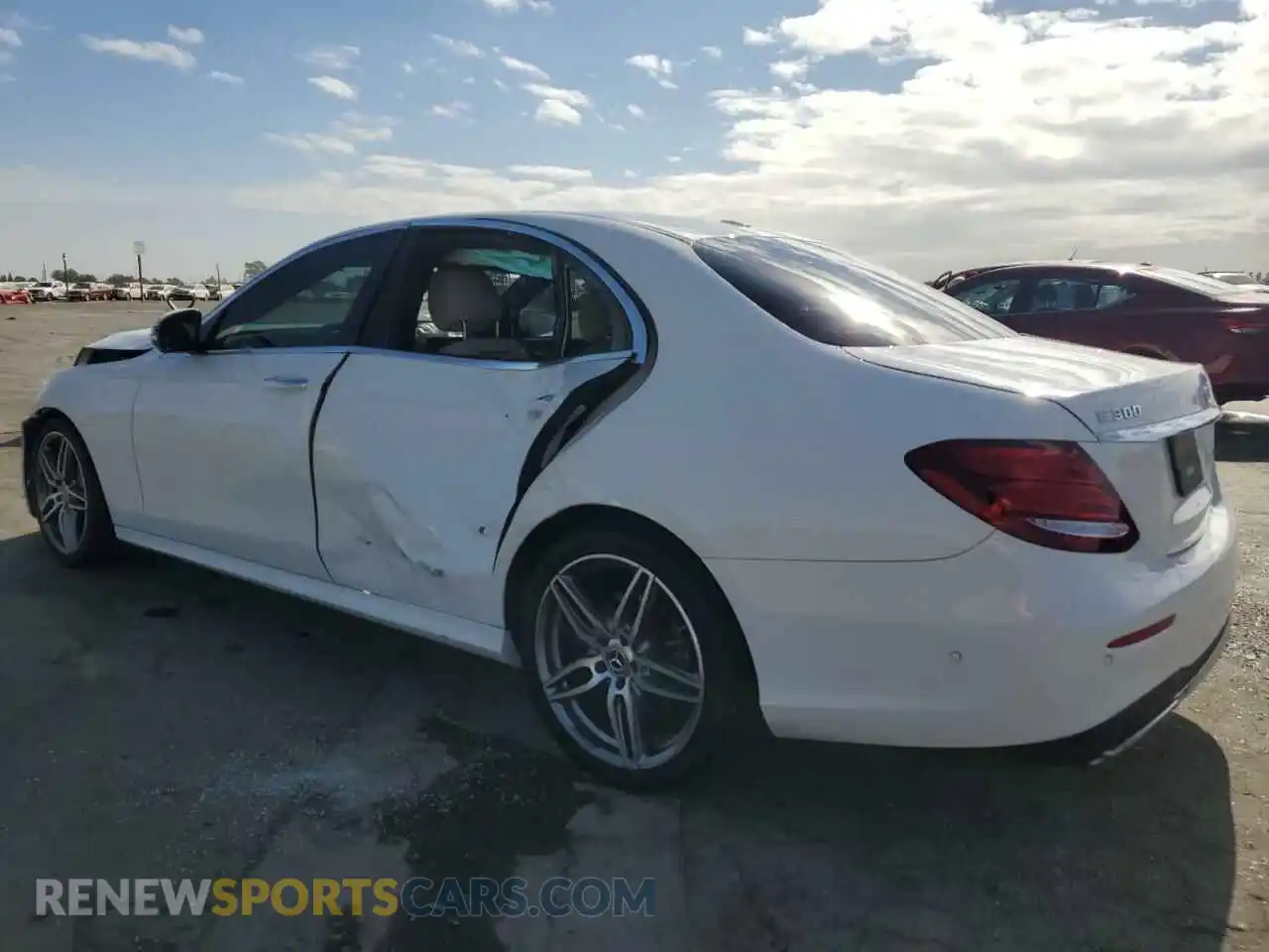 2 Photograph of a damaged car WDDZF4JB4KA676063 MERCEDES-BENZ E-CLASS 2019
