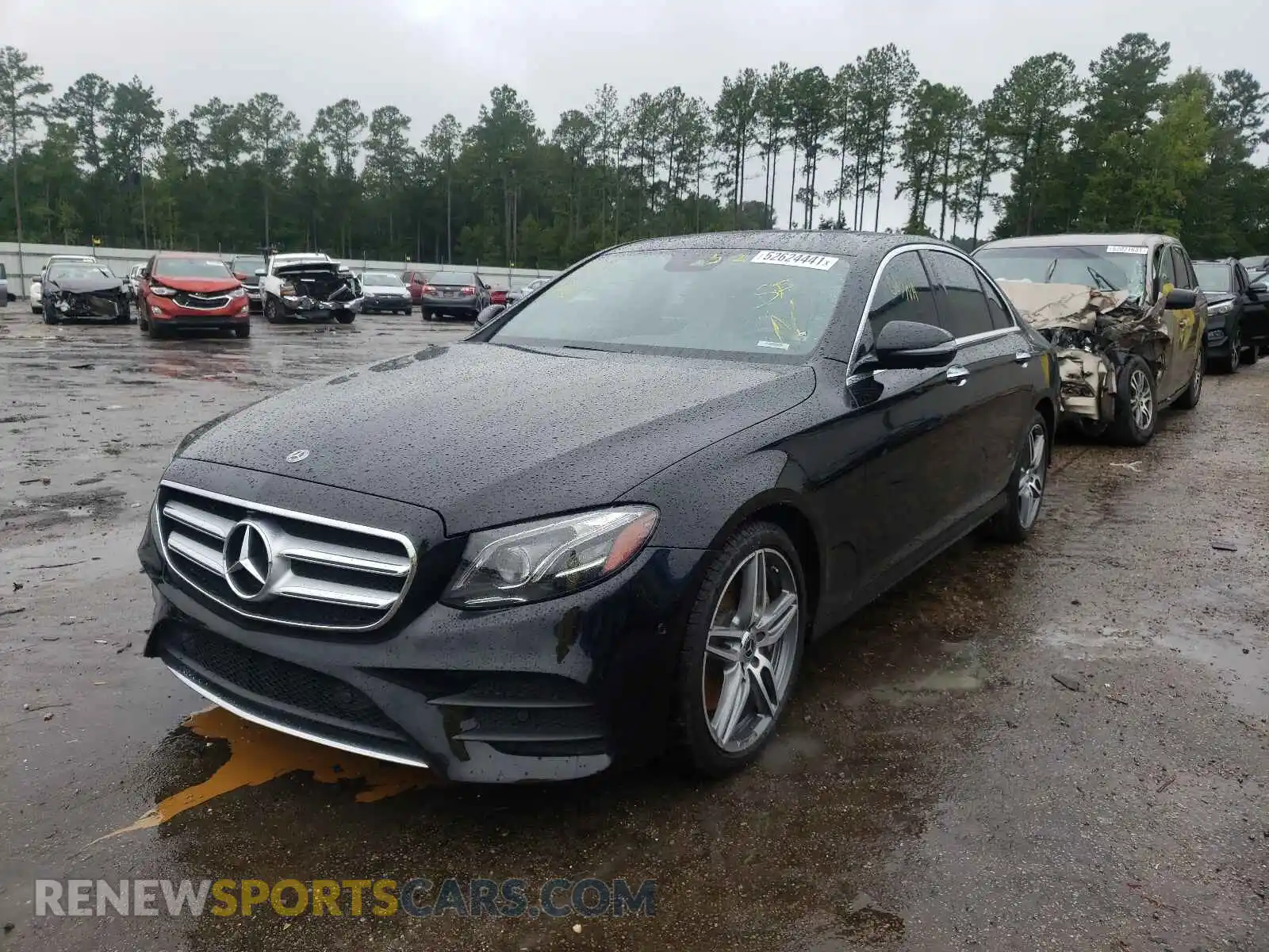 2 Photograph of a damaged car WDDZF4JB5KA521814 MERCEDES-BENZ E-CLASS 2019