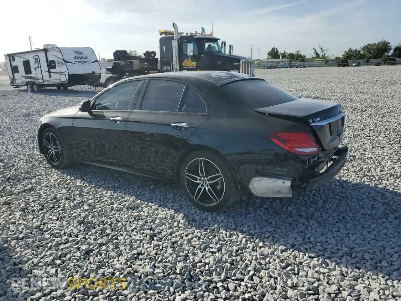 2 Photograph of a damaged car WDDZF4JB5KA545580 MERCEDES-BENZ E-CLASS 2019