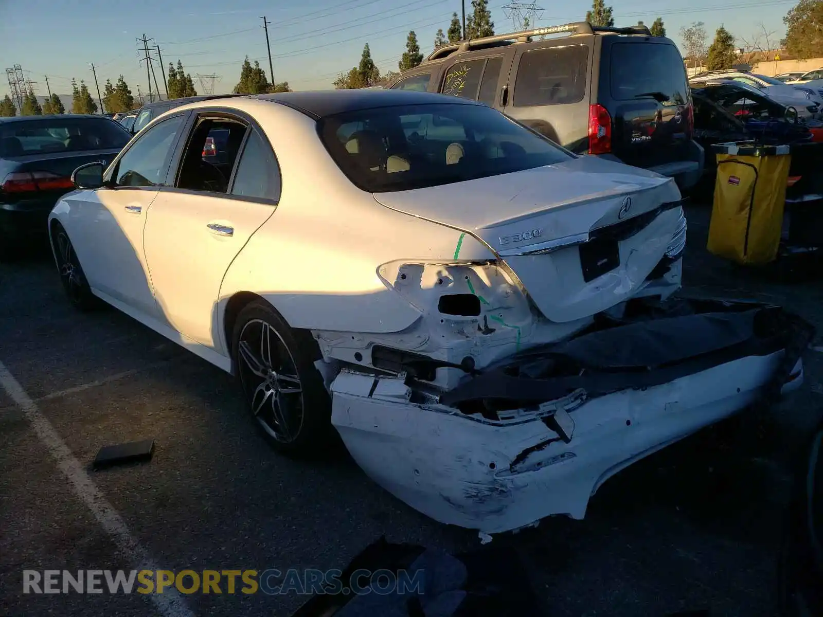 3 Photograph of a damaged car WDDZF4JB5KA552836 MERCEDES-BENZ E CLASS 2019