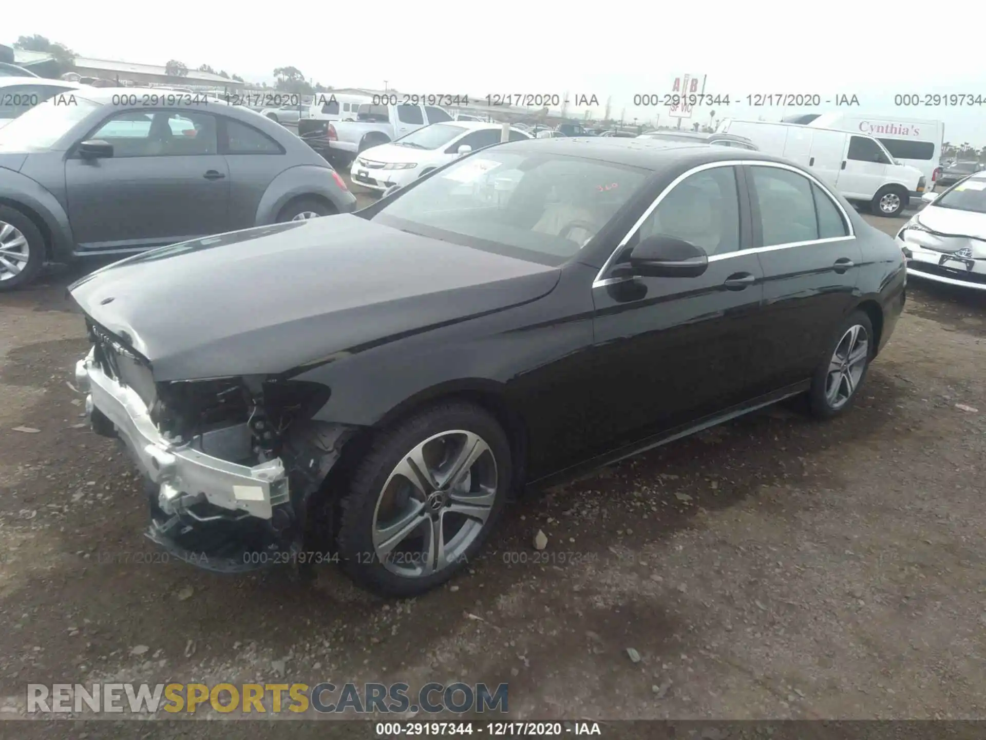 2 Photograph of a damaged car WDDZF4JB5KA611870 MERCEDES-BENZ E-CLASS 2019