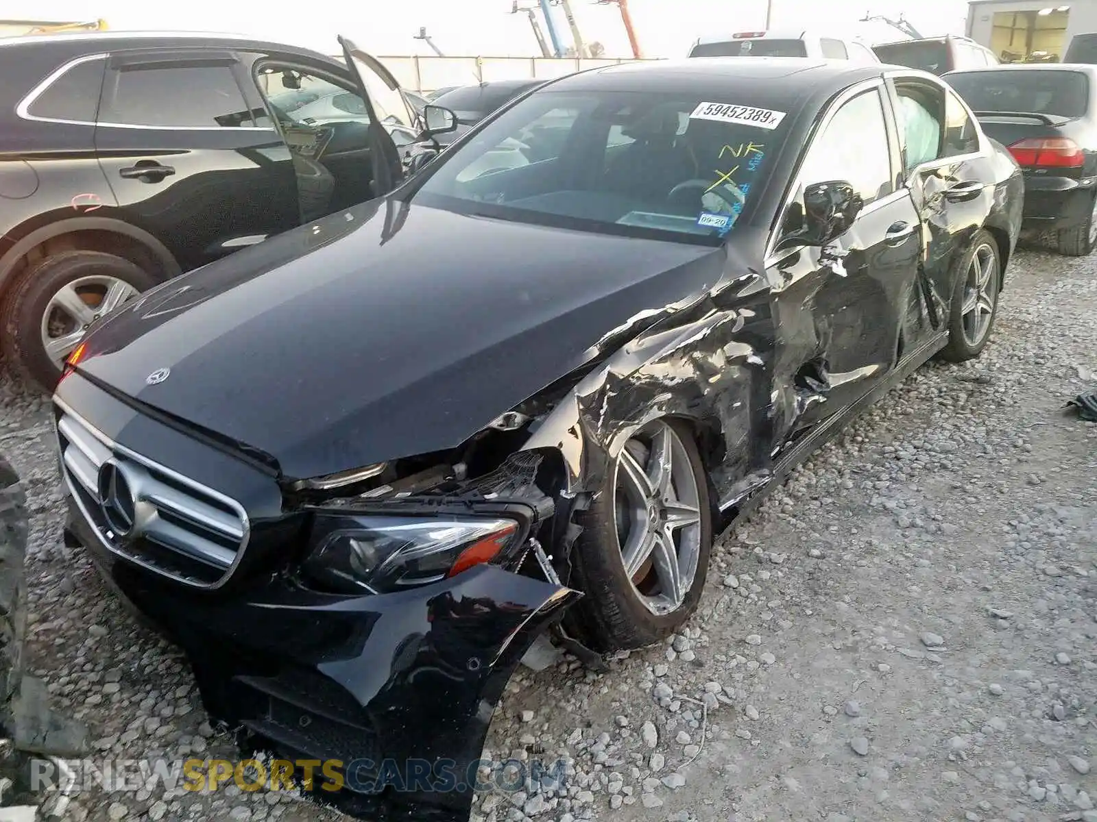 2 Photograph of a damaged car WDDZF4JB6KA515861 MERCEDES-BENZ E CLASS 2019