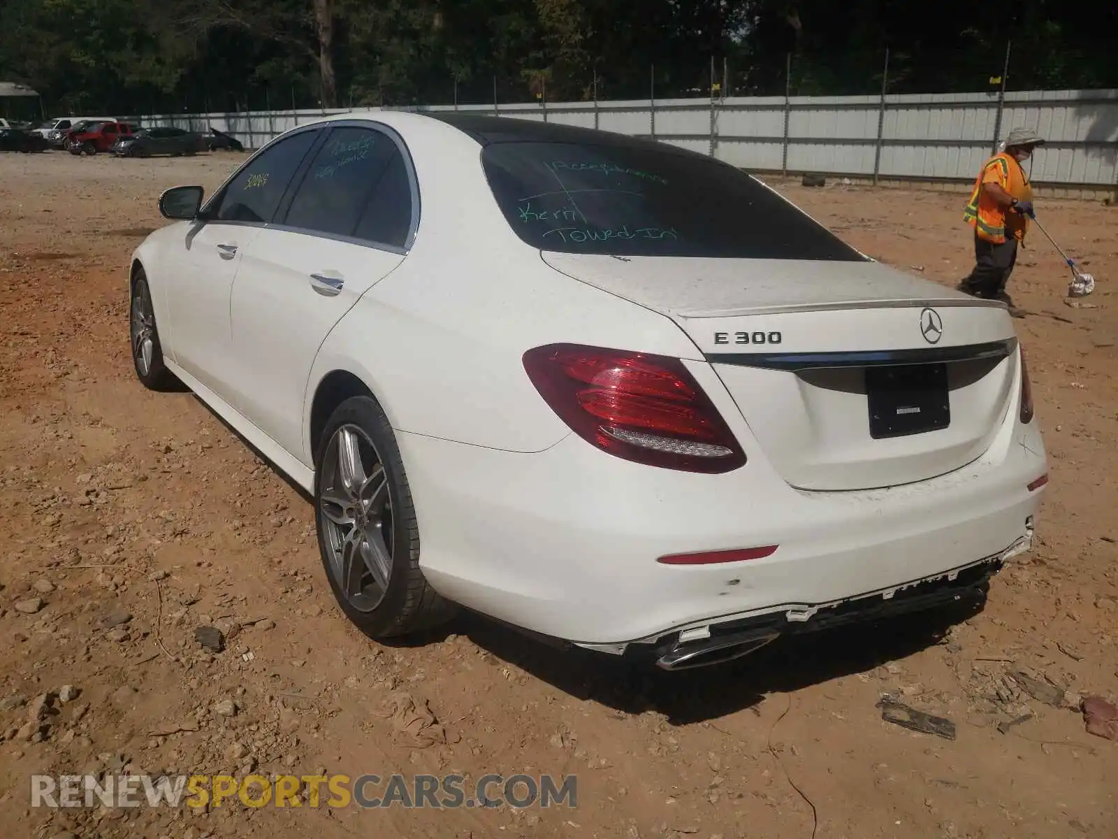 3 Photograph of a damaged car WDDZF4JB6KA526620 MERCEDES-BENZ E-CLASS 2019
