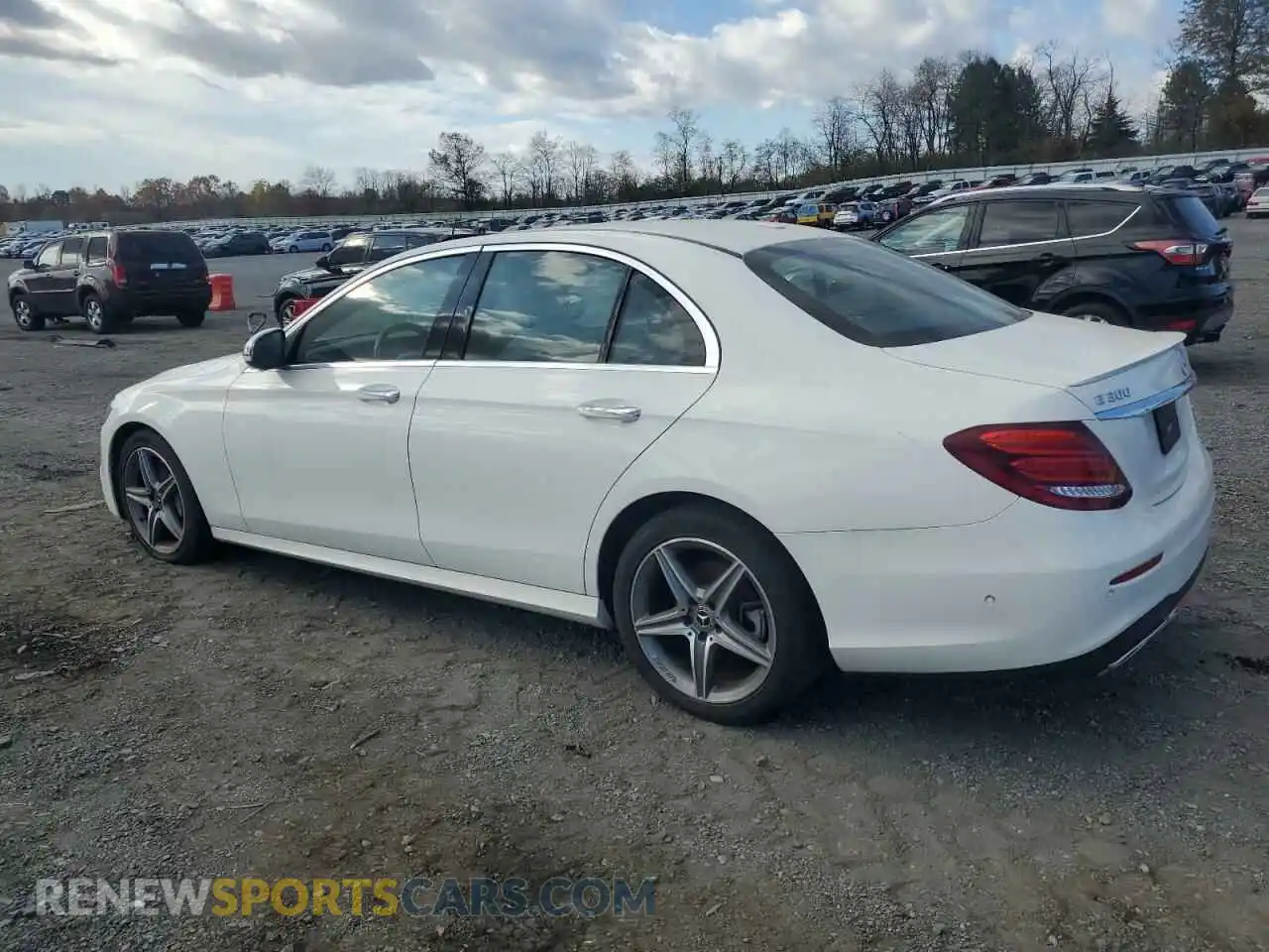 2 Photograph of a damaged car WDDZF4JB6KA563294 MERCEDES-BENZ E-CLASS 2019