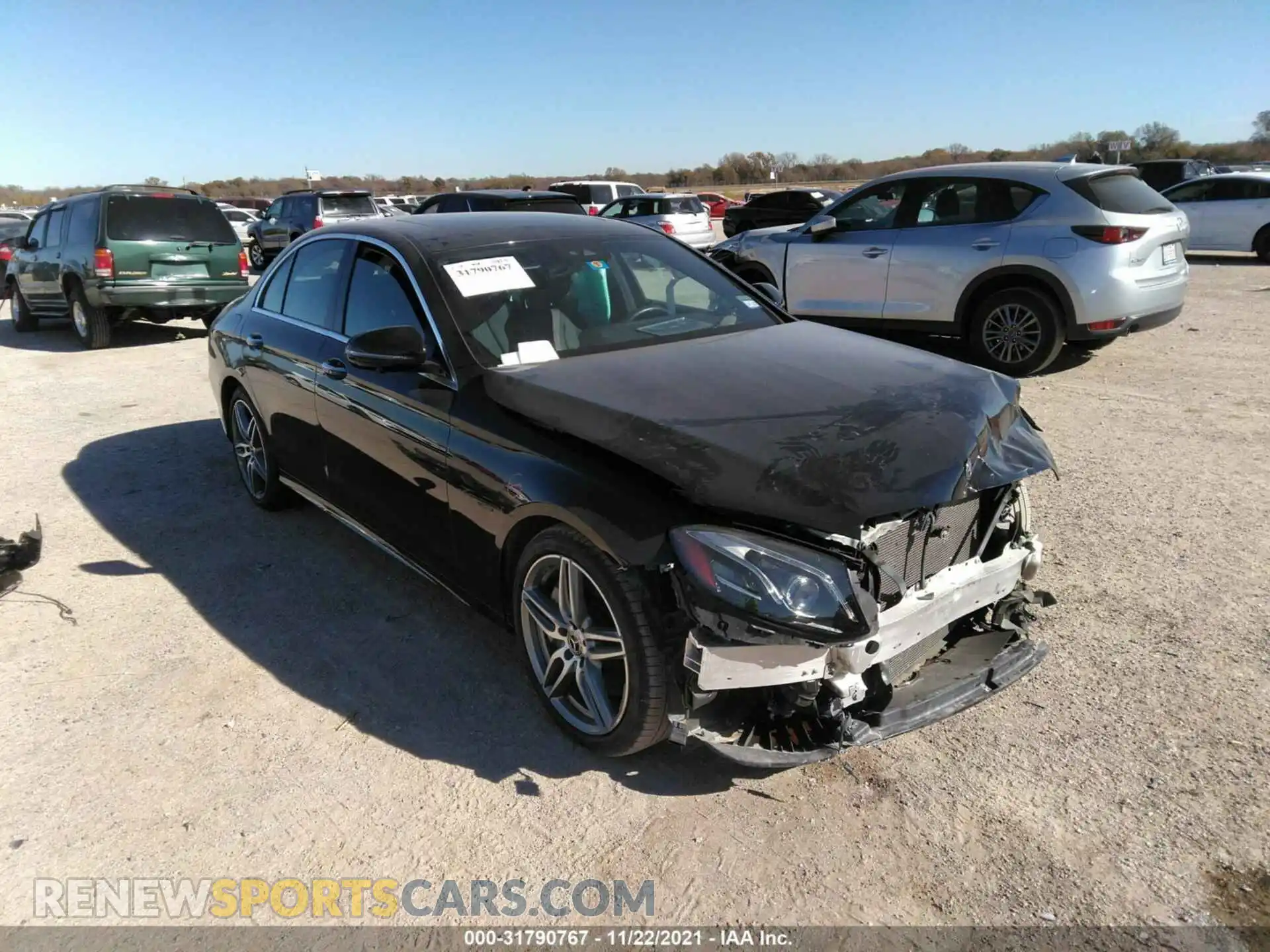 1 Photograph of a damaged car WDDZF4JB7KA620988 MERCEDES-BENZ E-CLASS 2019