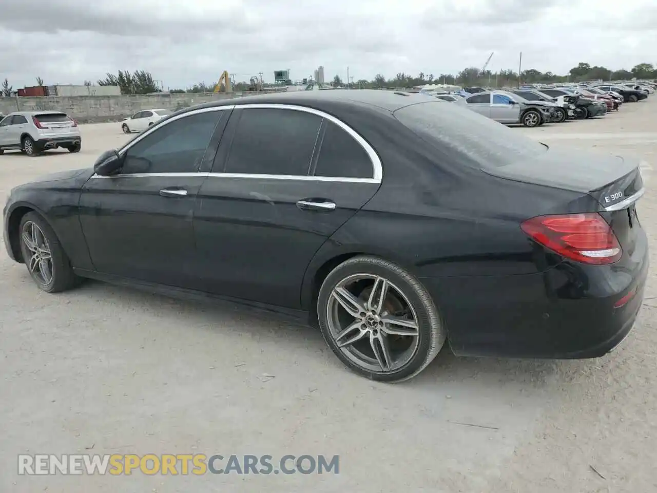 2 Photograph of a damaged car WDDZF4JB8KA515070 MERCEDES-BENZ E-CLASS 2019