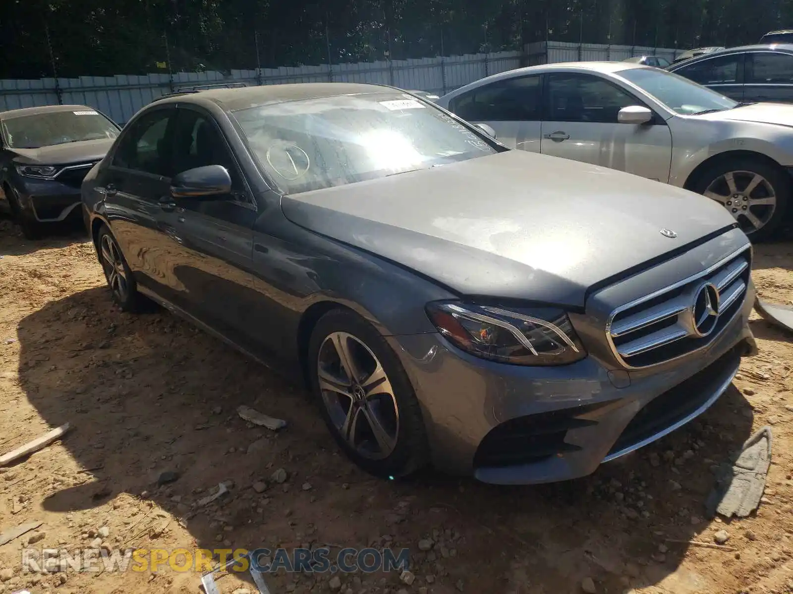 1 fotografías del automóvil dañado WDDZF4JB8KA582848 MERCEDES-BENZ E-CLASS 2019