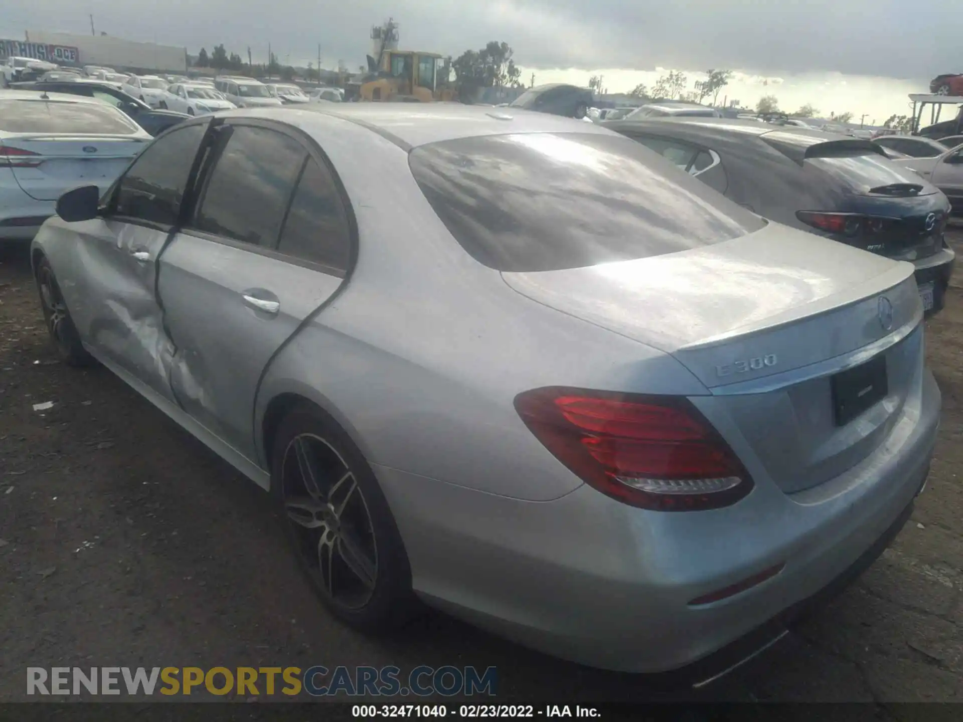 3 Photograph of a damaged car WDDZF4JB9KA563208 MERCEDES-BENZ E-CLASS 2019