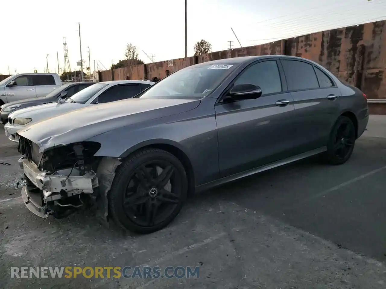 1 Photograph of a damaged car WDDZF4JB9KA567825 MERCEDES-BENZ E-CLASS 2019