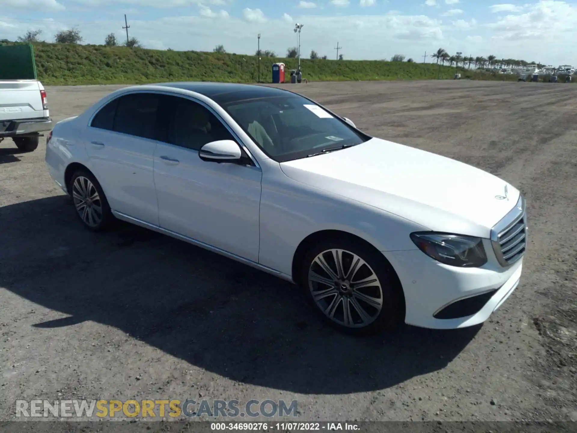 1 Photograph of a damaged car WDDZF4JB9KA666113 MERCEDES-BENZ E-CLASS 2019