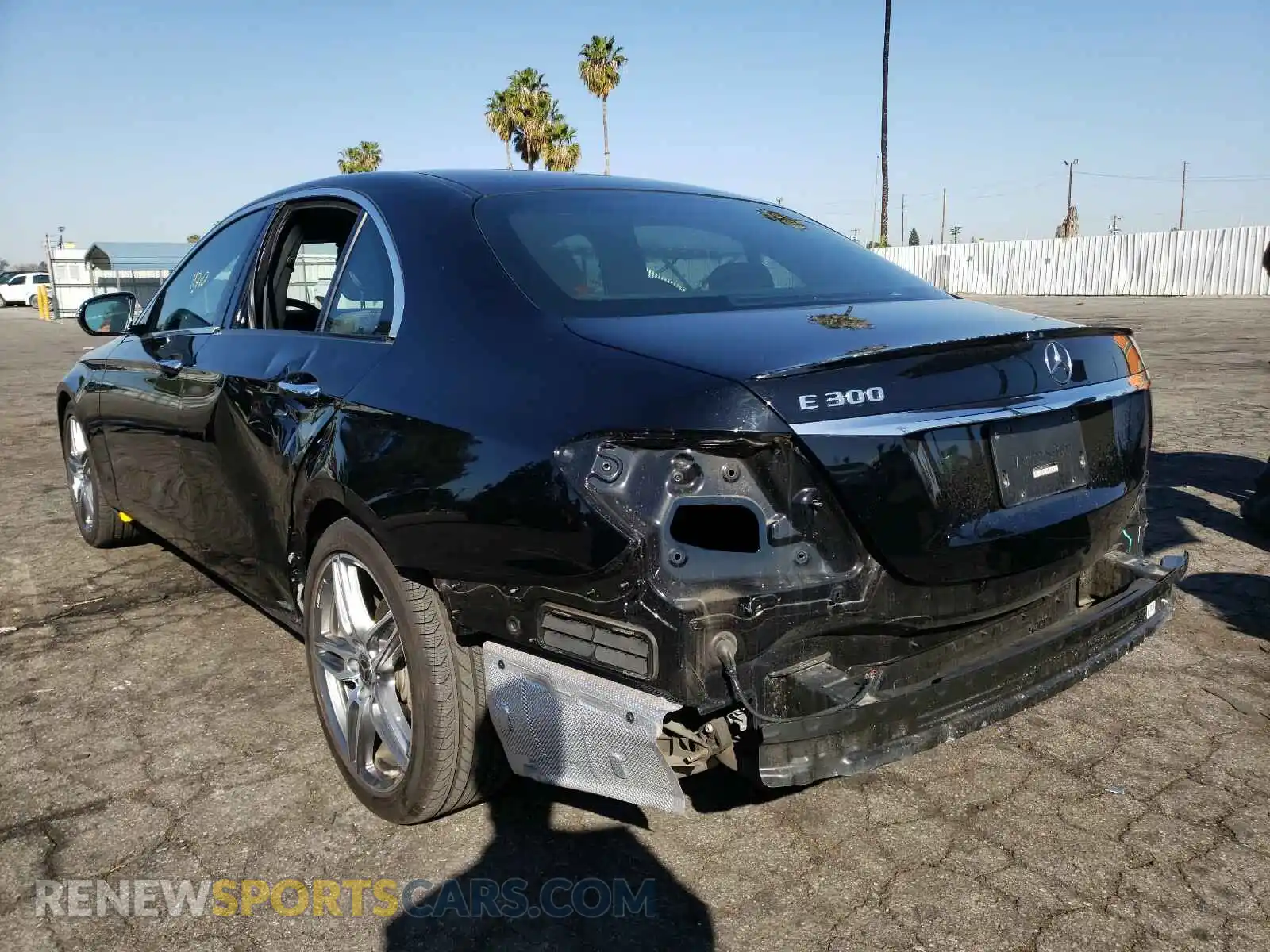 3 Photograph of a damaged car WDDZF4JBXKA503289 MERCEDES-BENZ E CLASS 2019