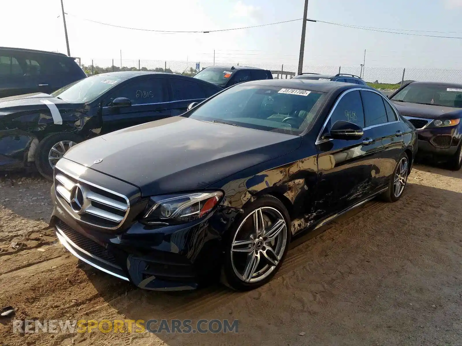 2 Photograph of a damaged car WDDZF4JBXKA519413 MERCEDES-BENZ E CLASS 2019
