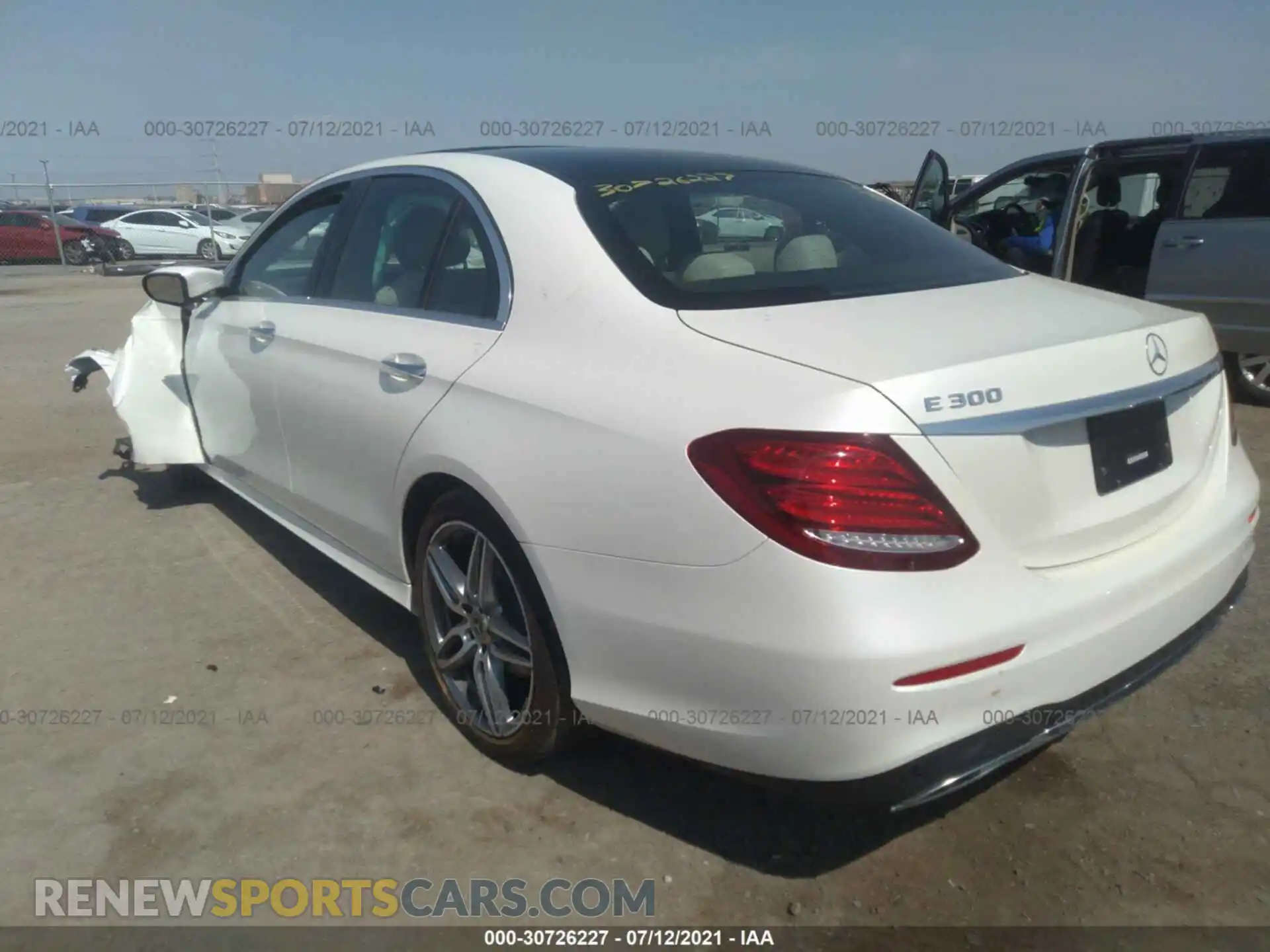 3 Photograph of a damaged car WDDZF4JBXKA602839 MERCEDES-BENZ E-CLASS 2019