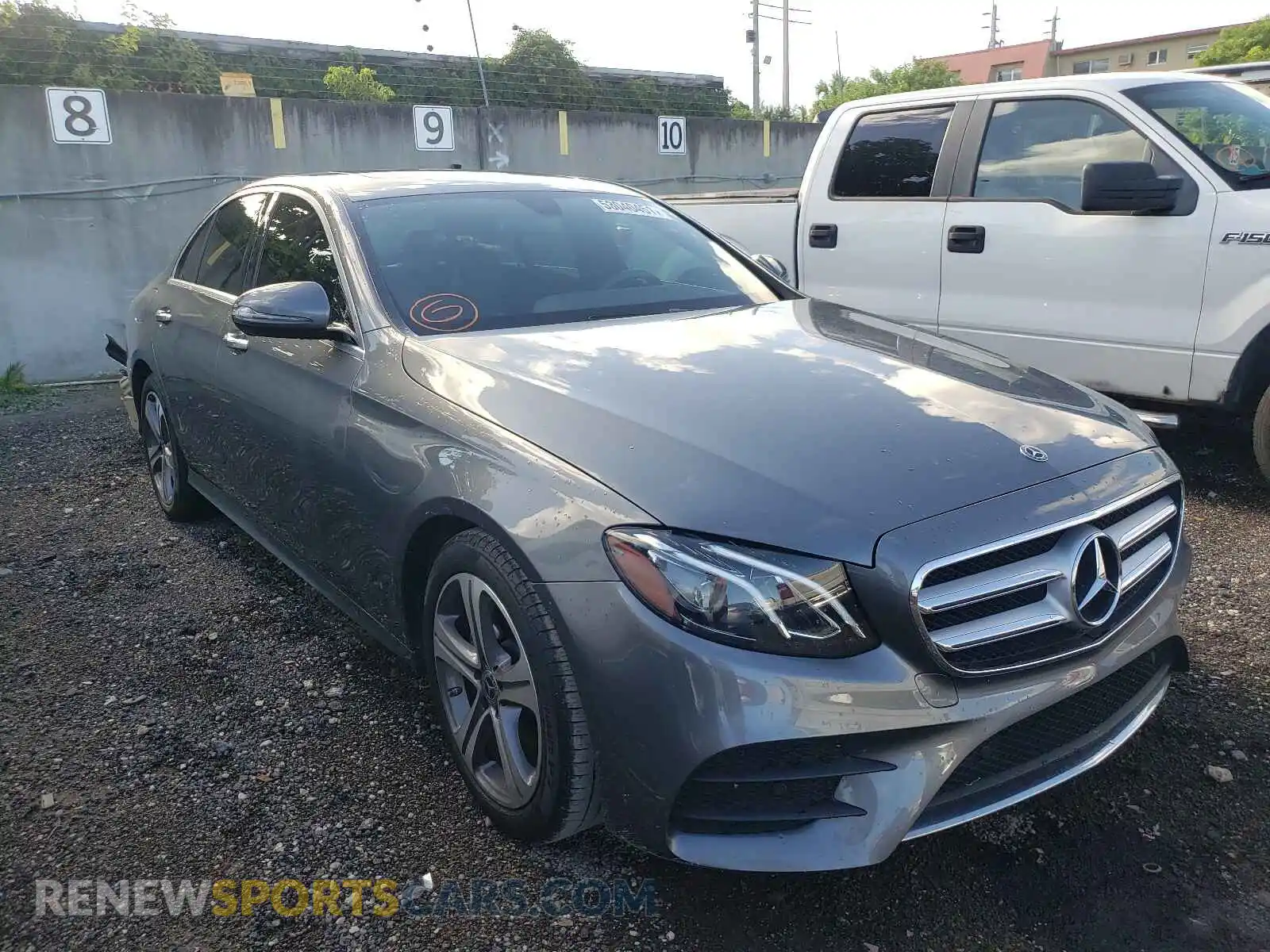1 Photograph of a damaged car WDDZF4JBXKA635680 MERCEDES-BENZ E-CLASS 2019
