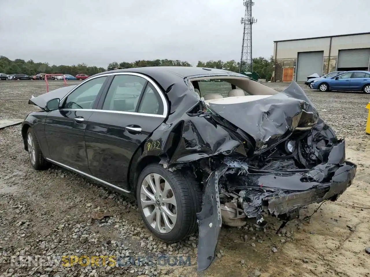 3 Photograph of a damaged car WDDZF4KB2KA585288 MERCEDES-BENZ E-CLASS 2019