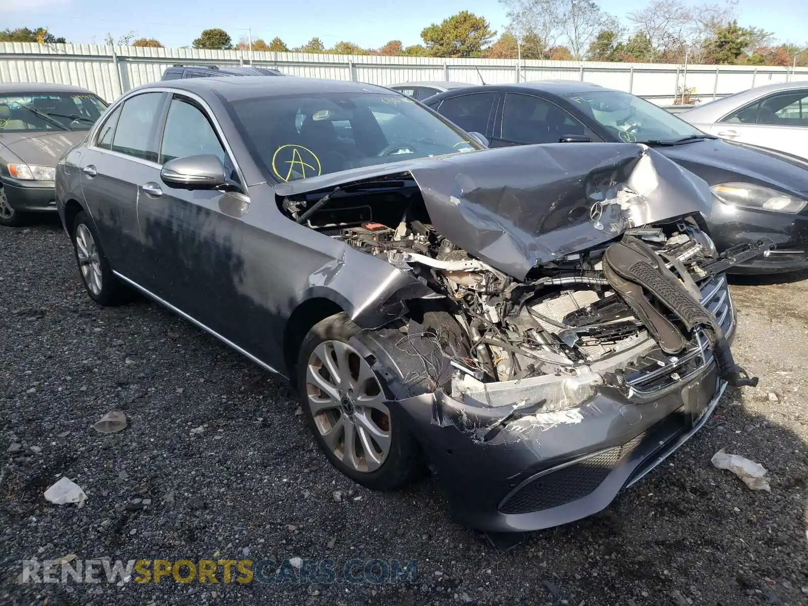 1 Photograph of a damaged car WDDZF4KB3KA574073 MERCEDES-BENZ E-CLASS 2019