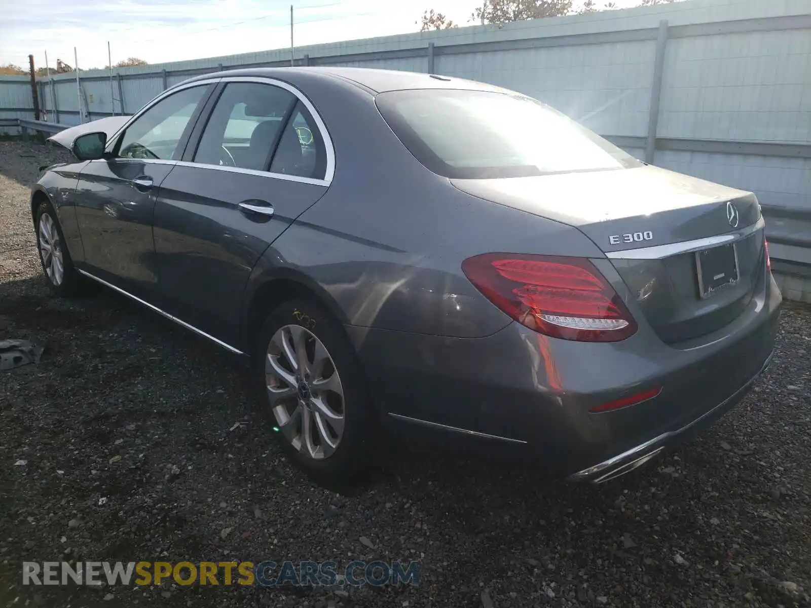 3 Photograph of a damaged car WDDZF4KB3KA574073 MERCEDES-BENZ E-CLASS 2019
