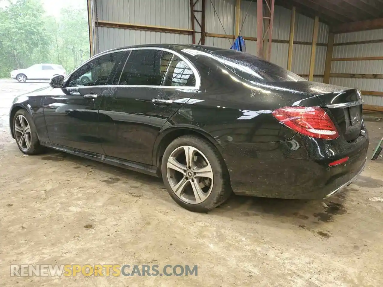 2 Photograph of a damaged car WDDZF4KB3KA646664 MERCEDES-BENZ E-CLASS 2019