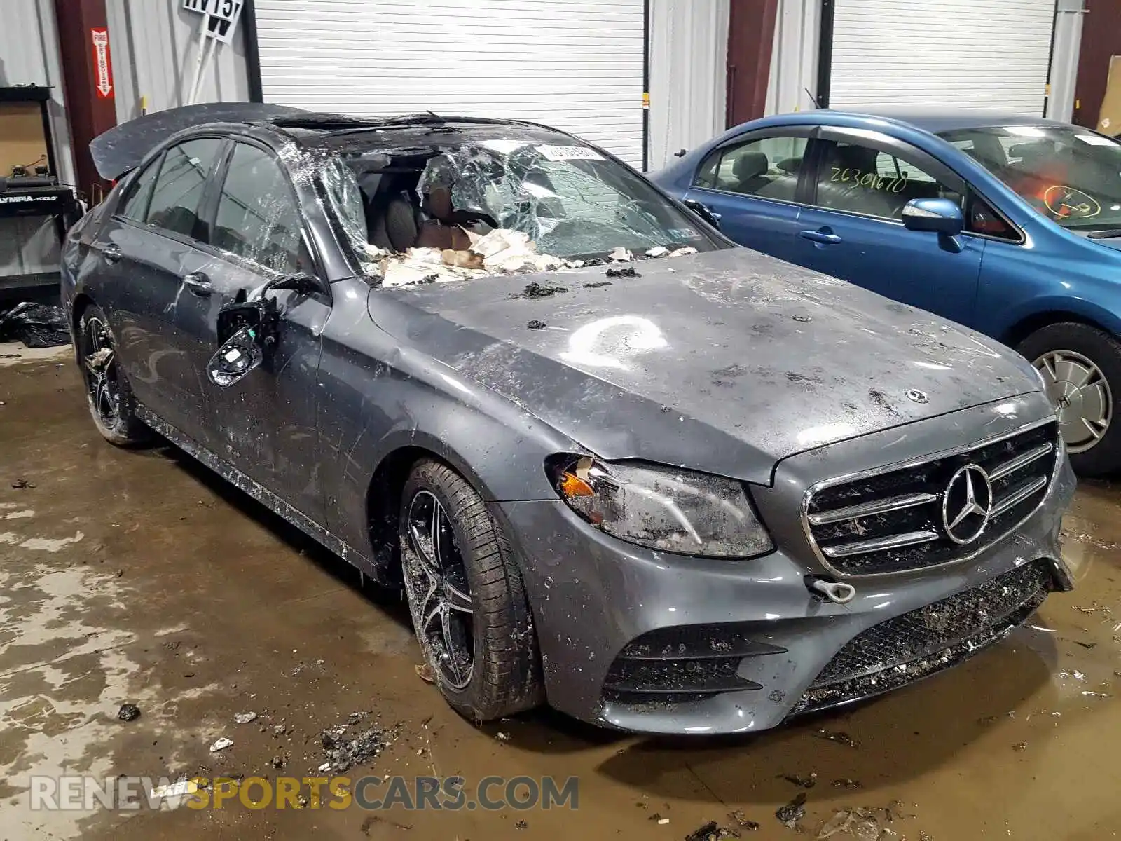 1 Photograph of a damaged car WDDZF4KB3KA661195 MERCEDES-BENZ E CLASS 2019