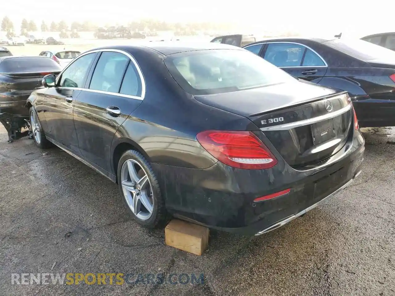 3 Photograph of a damaged car WDDZF4KB4KA548680 MERCEDES-BENZ E-CLASS 2019