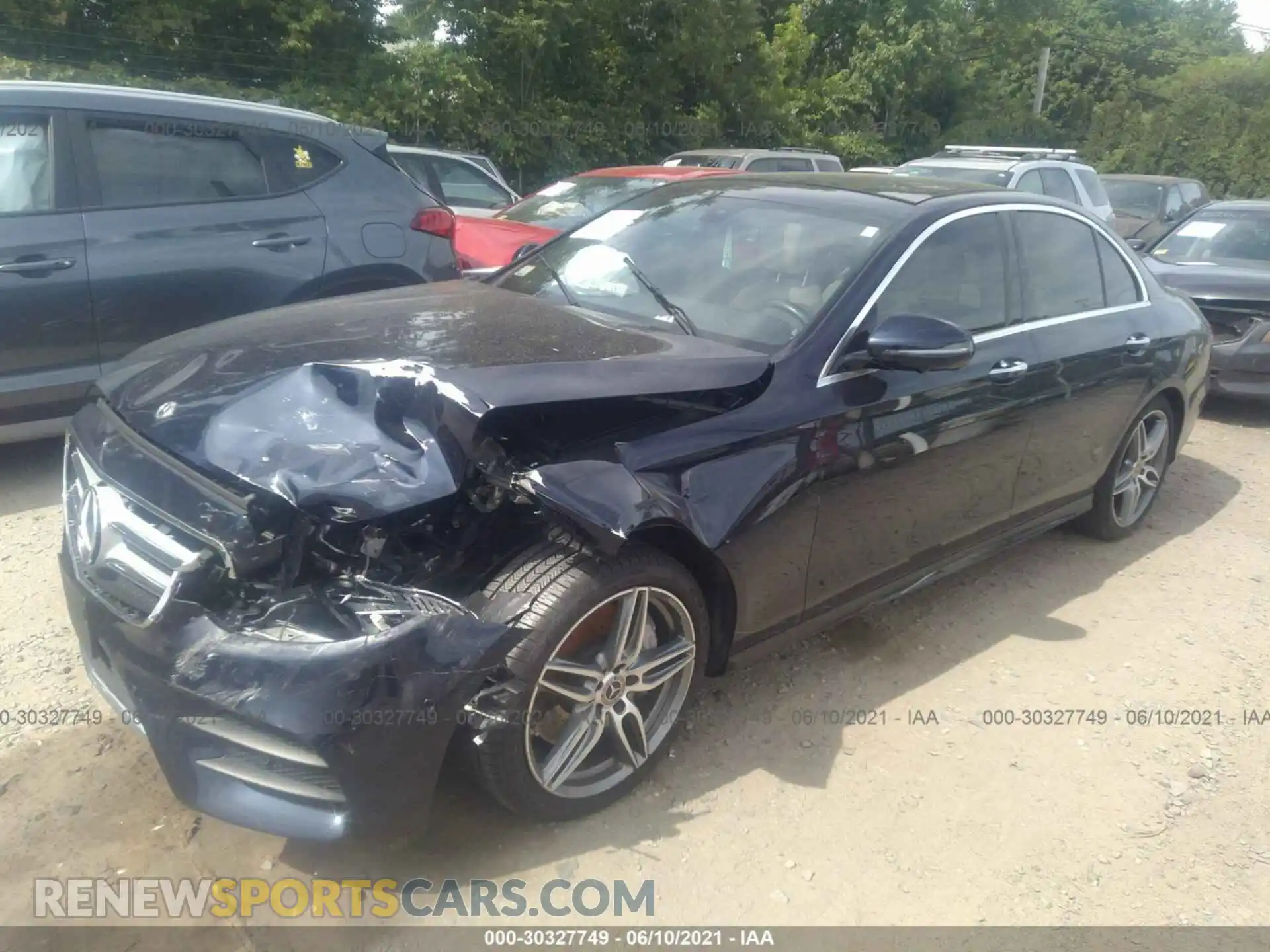 2 Photograph of a damaged car WDDZF4KB4KA588211 MERCEDES-BENZ E-CLASS 2019