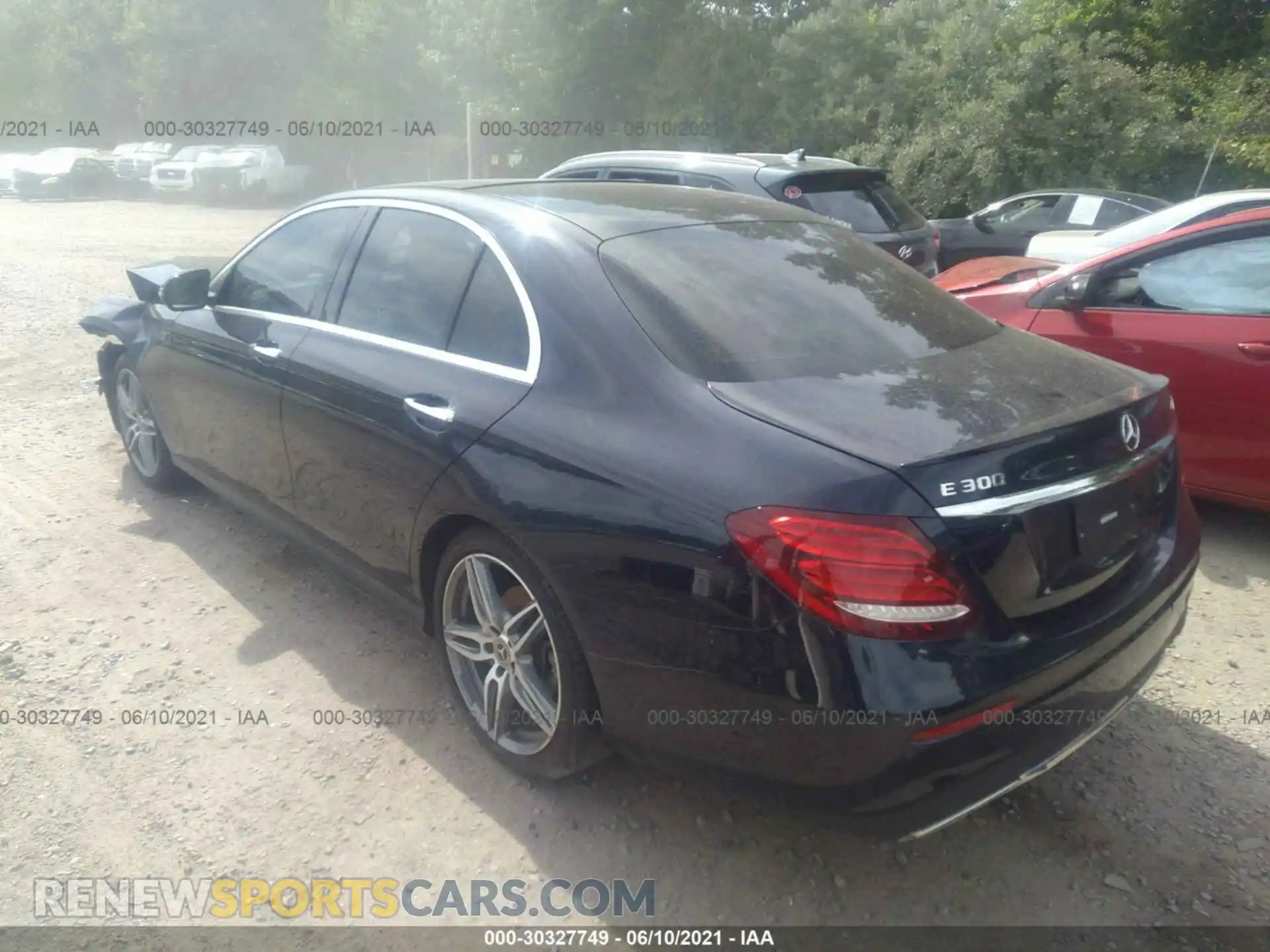 3 Photograph of a damaged car WDDZF4KB4KA588211 MERCEDES-BENZ E-CLASS 2019