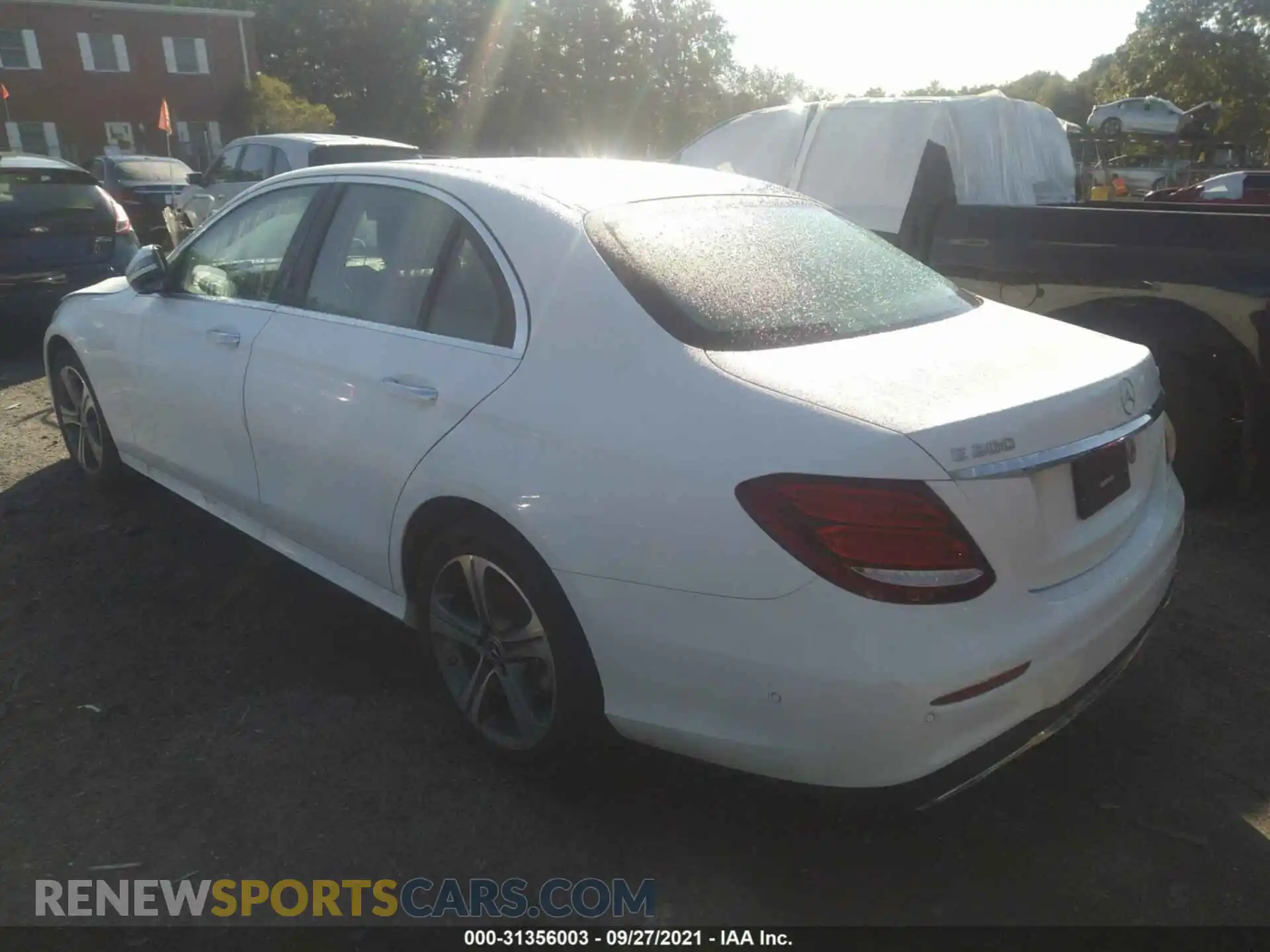 3 Photograph of a damaged car WDDZF4KB4KA682685 MERCEDES-BENZ E-CLASS 2019