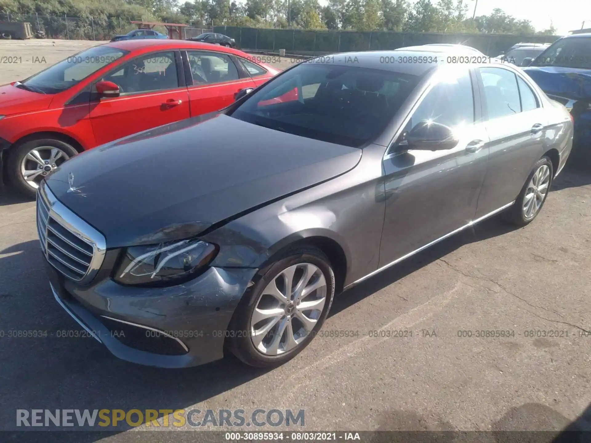 2 Photograph of a damaged car WDDZF4KB5KA525862 MERCEDES-BENZ E-CLASS 2019
