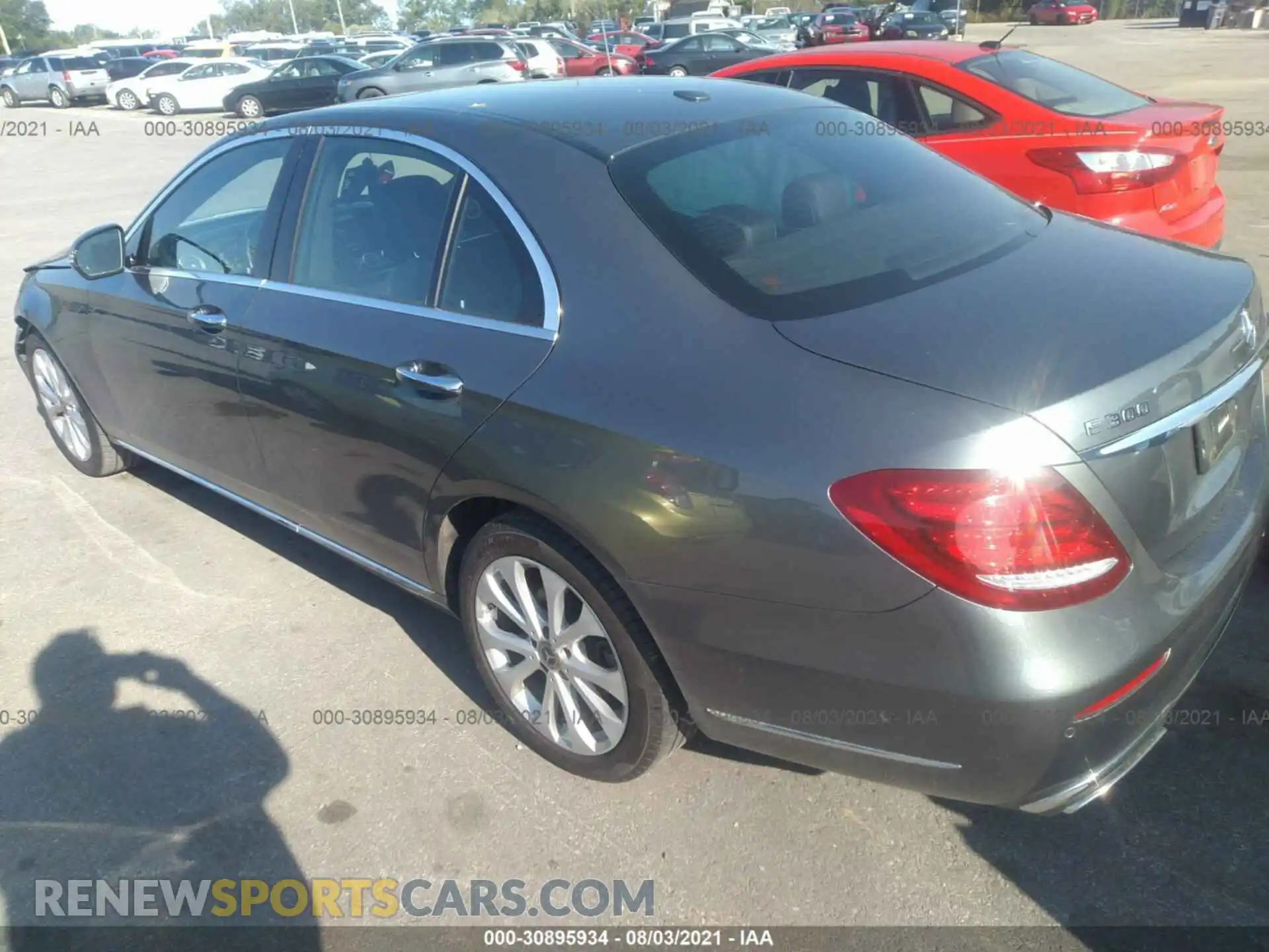 3 Photograph of a damaged car WDDZF4KB5KA525862 MERCEDES-BENZ E-CLASS 2019