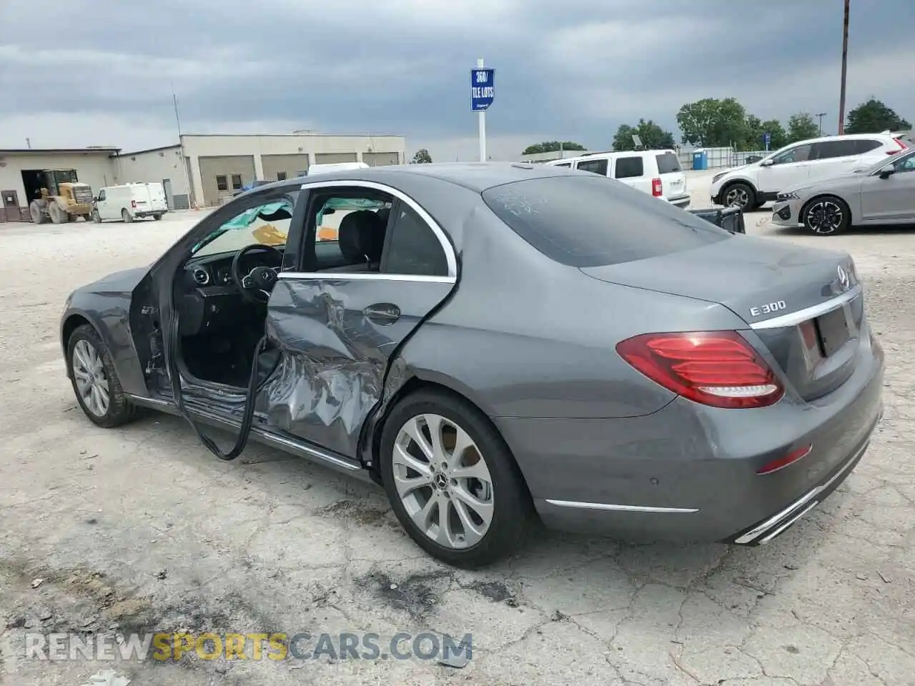 2 Photograph of a damaged car WDDZF4KB5KA561163 MERCEDES-BENZ E-CLASS 2019