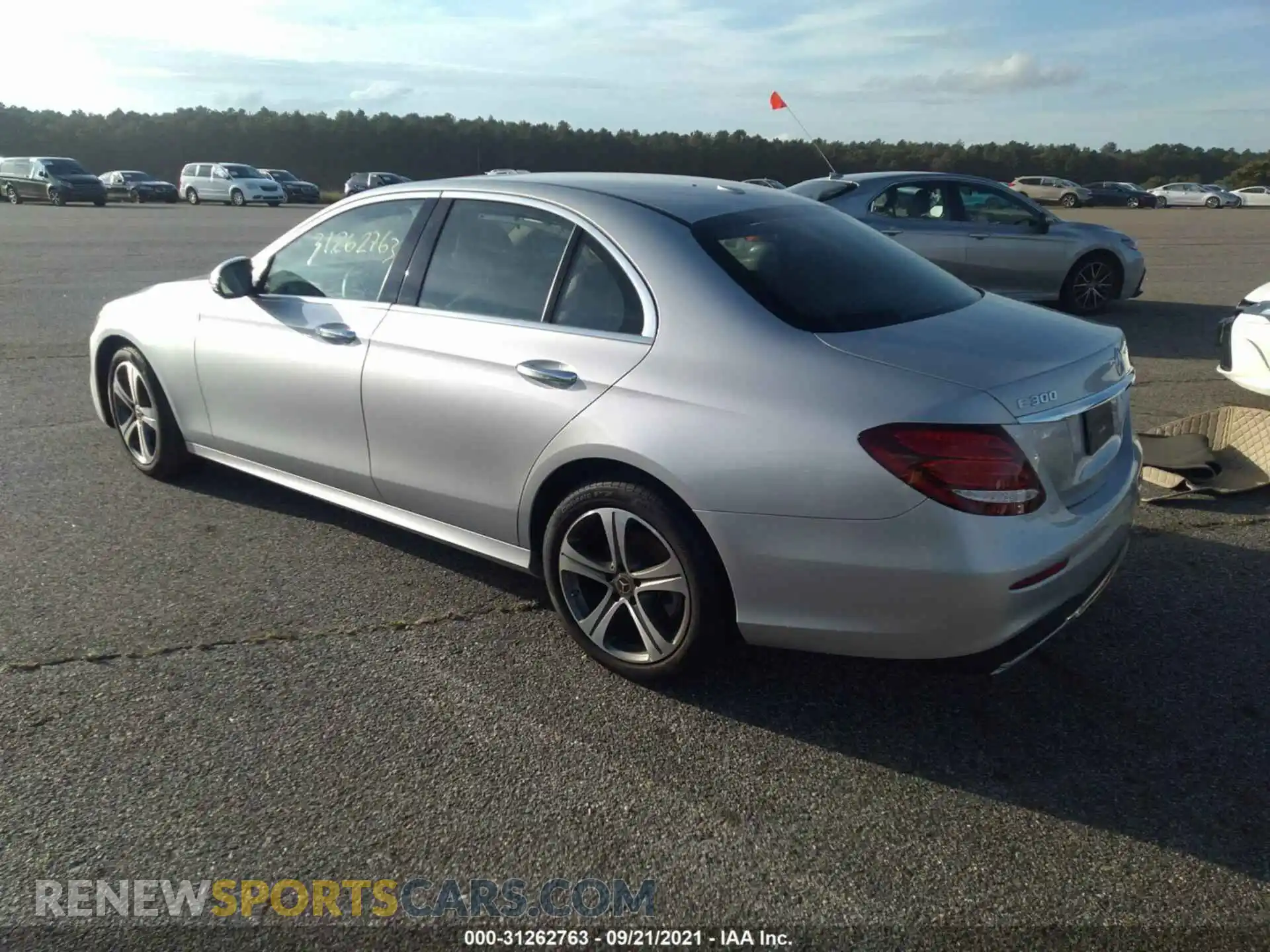 3 Photograph of a damaged car WDDZF4KB5KA640994 MERCEDES-BENZ E-CLASS 2019