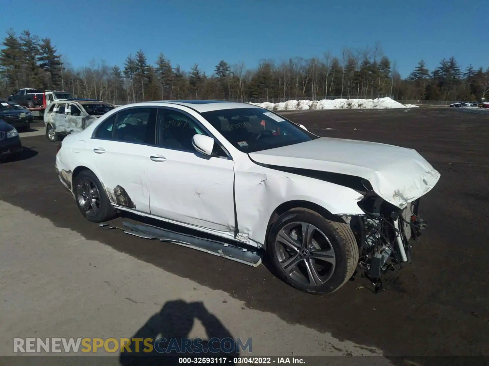 1 Photograph of a damaged car WDDZF4KB5KA643975 MERCEDES-BENZ E-CLASS 2019