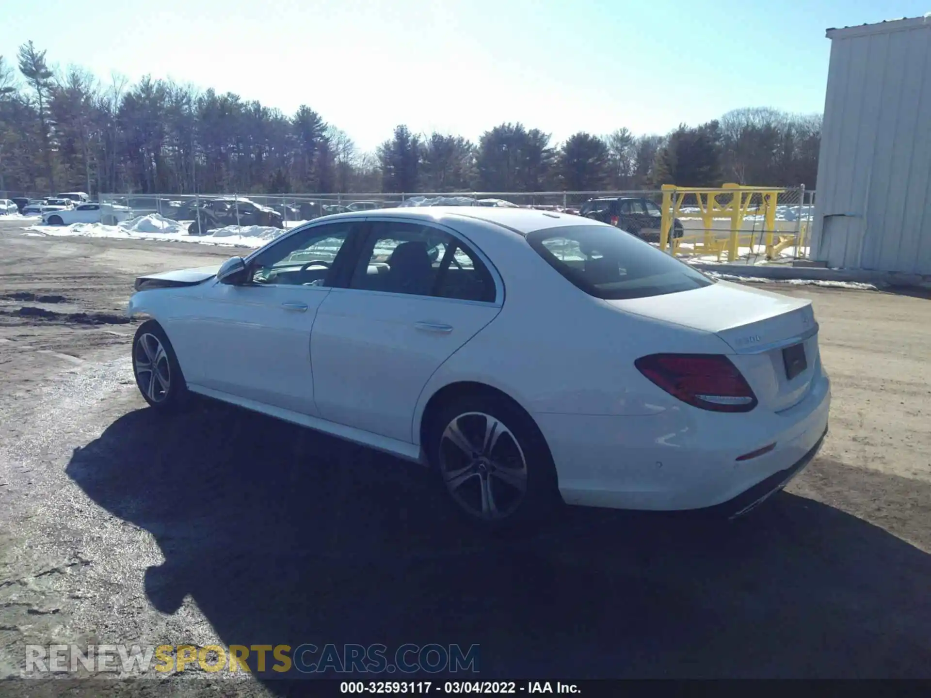 3 Photograph of a damaged car WDDZF4KB5KA643975 MERCEDES-BENZ E-CLASS 2019