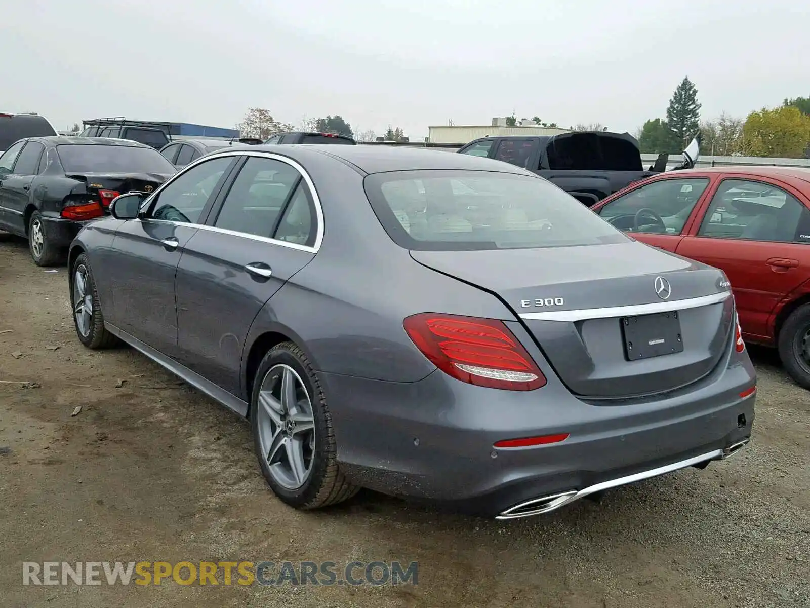 3 Photograph of a damaged car WDDZF4KB8KA531560 MERCEDES-BENZ E CLASS 2019