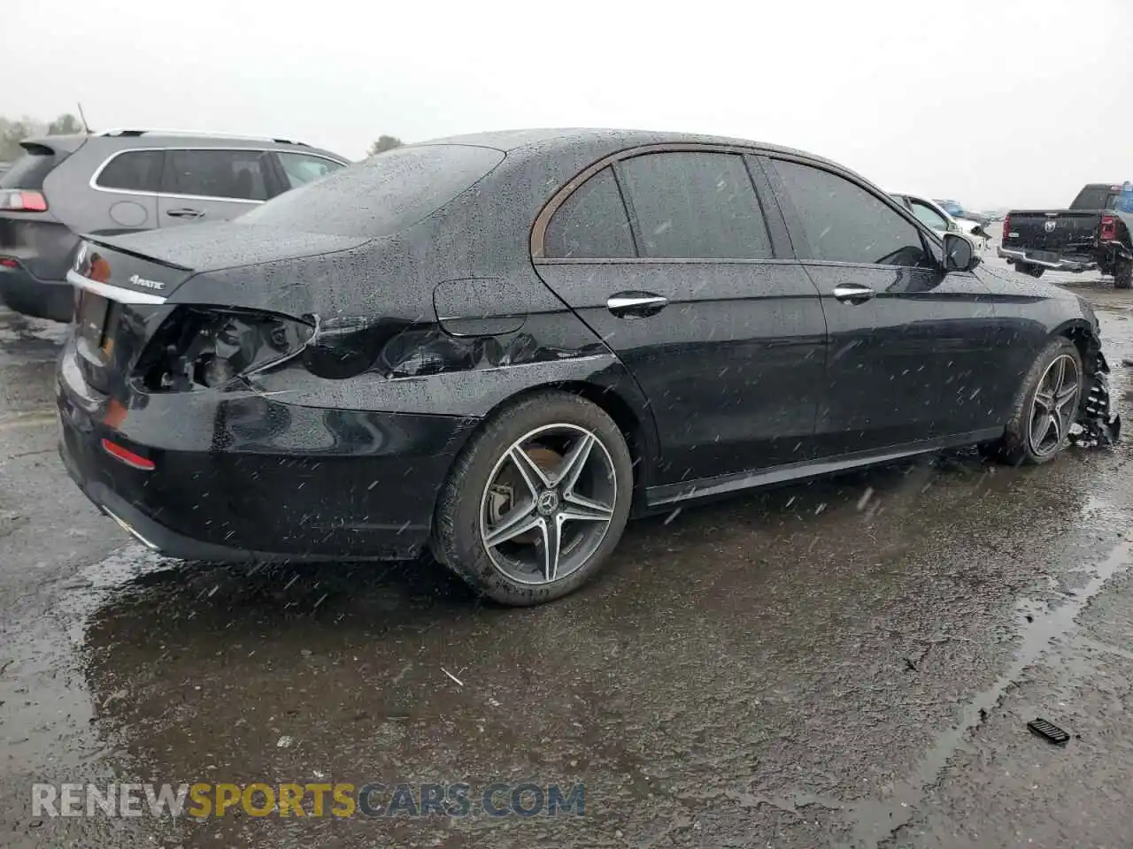 3 Photograph of a damaged car WDDZF4KB8KA627396 MERCEDES-BENZ E-CLASS 2019