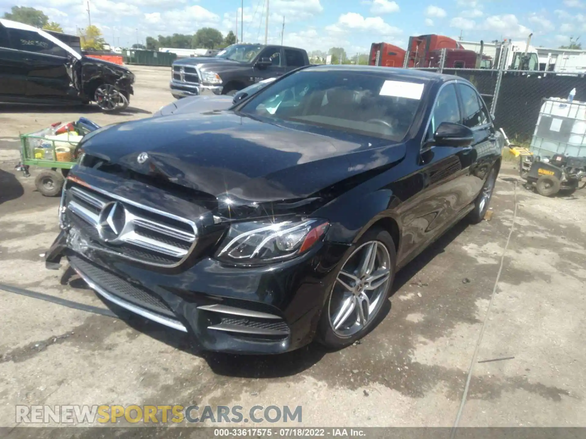 2 fotografías del automóvil dañado WDDZF4KB9KA587331 MERCEDES-BENZ E-CLASS 2019