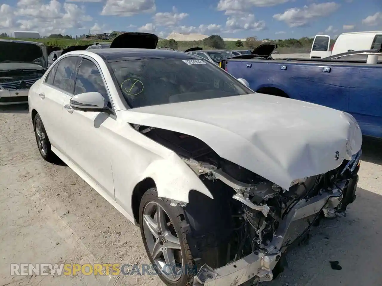 1 Photograph of a damaged car WDDZF4KBXKA519538 MERCEDES-BENZ E-CLASS 2019