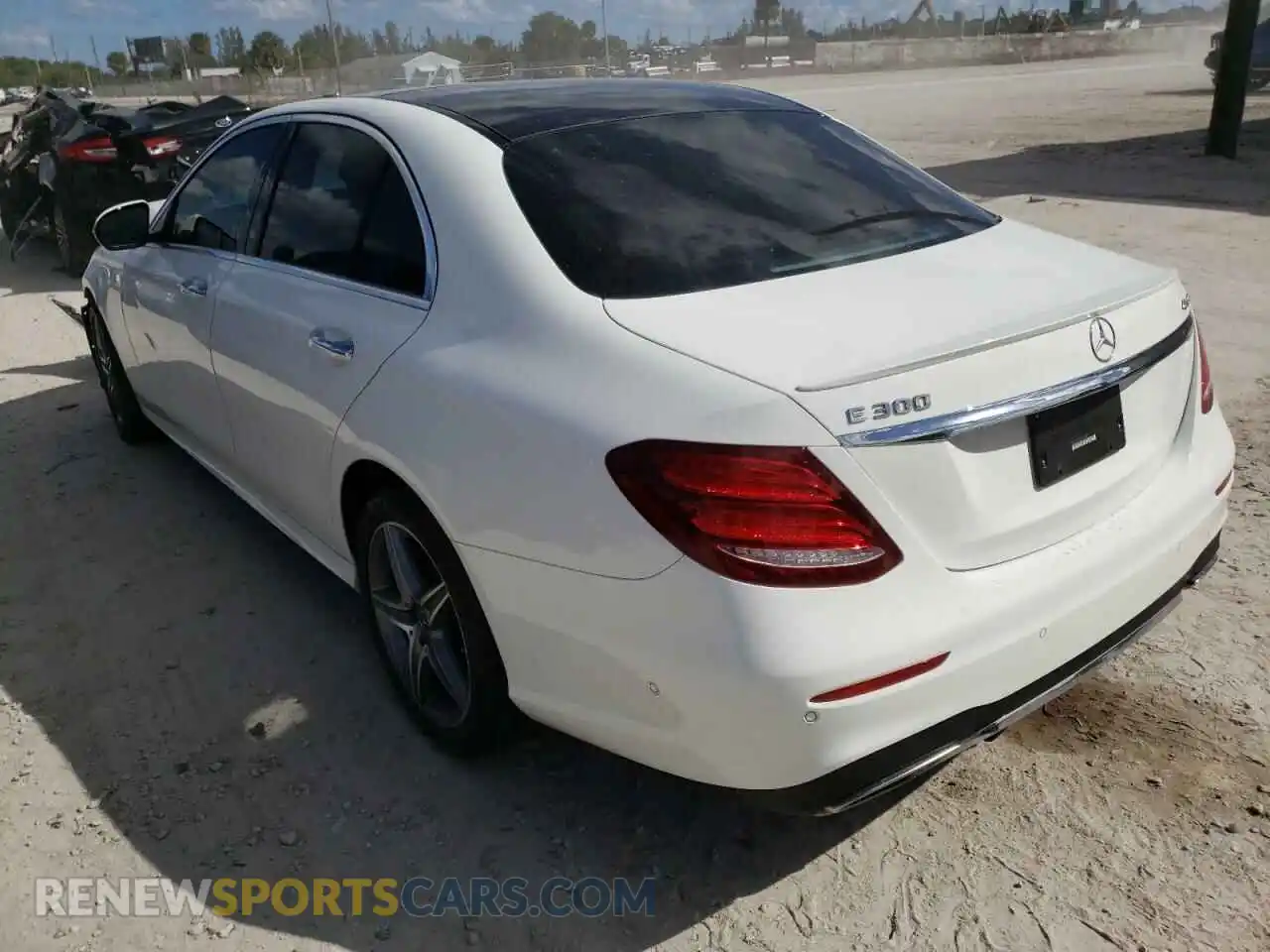 3 Photograph of a damaged car WDDZF4KBXKA519538 MERCEDES-BENZ E-CLASS 2019