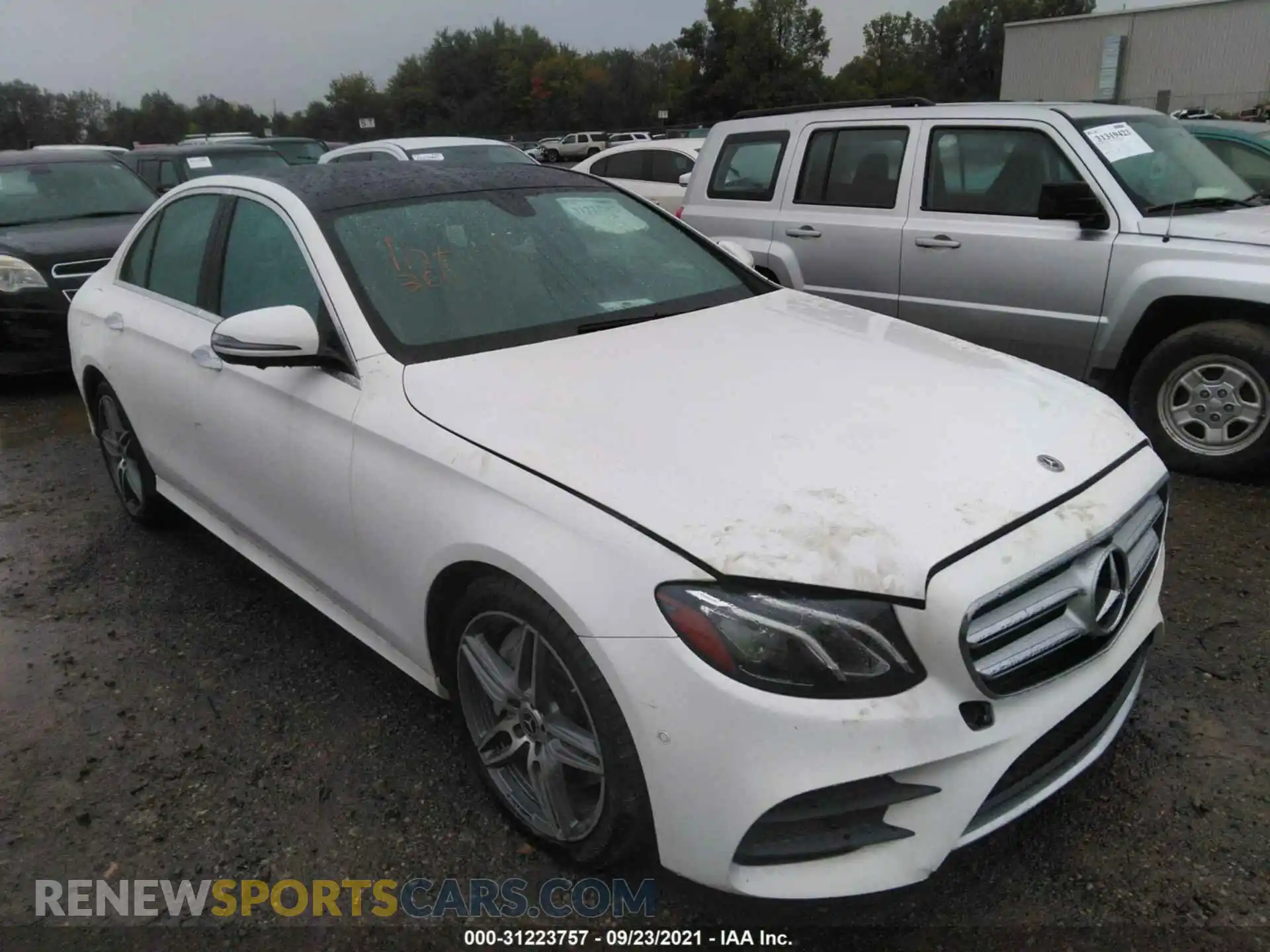1 Фотография поврежденного автомобиля WDDZF4KBXKA533407 MERCEDES-BENZ E-CLASS 2019