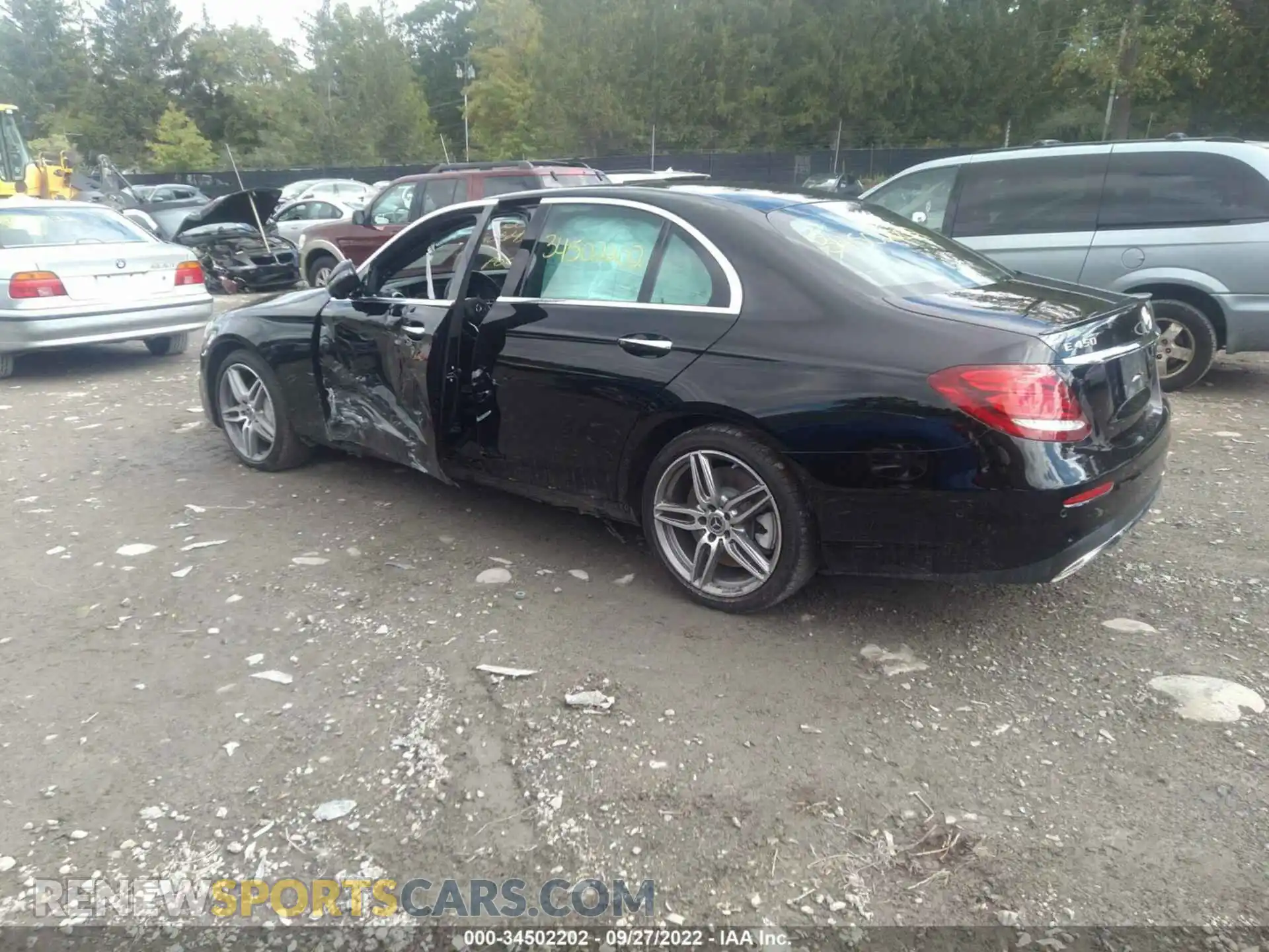 3 Photograph of a damaged car WDDZF6JB6KA519470 MERCEDES-BENZ E-CLASS 2019