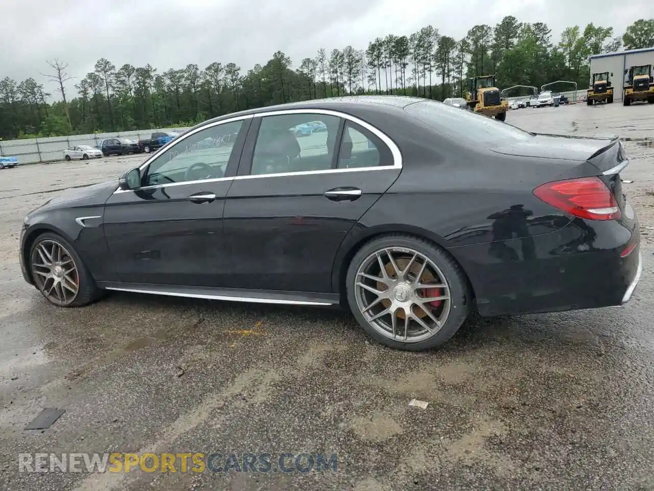2 Photograph of a damaged car WDDZF8KB1KA538521 MERCEDES-BENZ E-CLASS 2019
